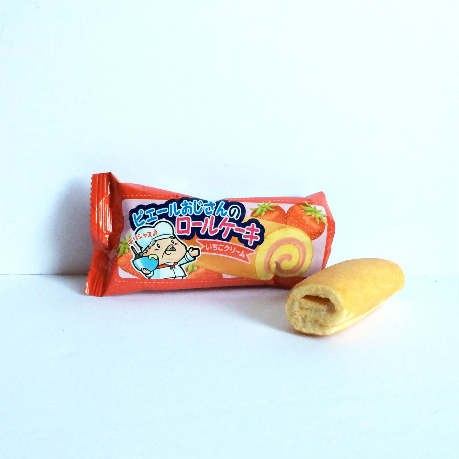 What's inside the October TokyoTreat box? Find out in our review!