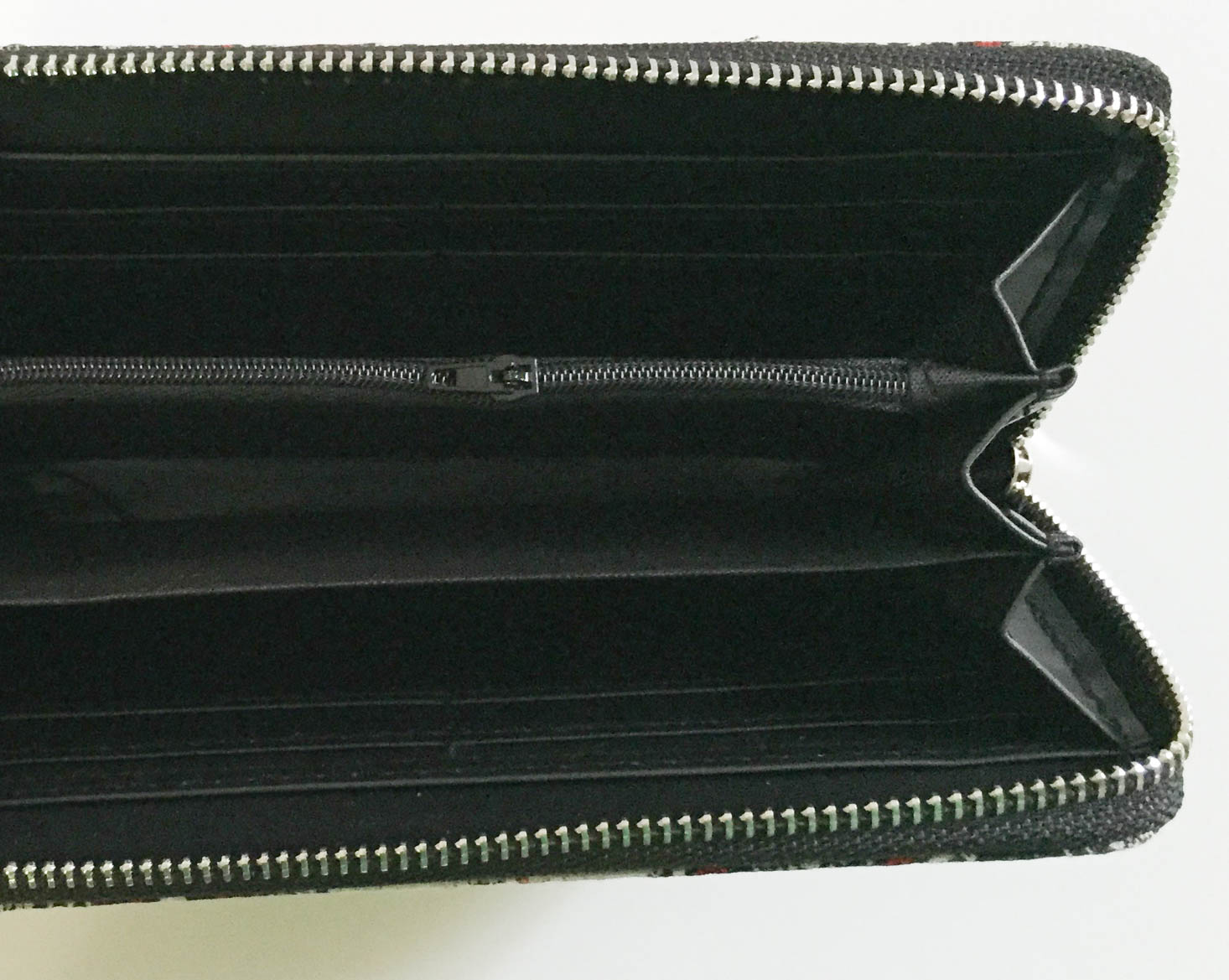 wantable-accessories-october-2016-wallet-2