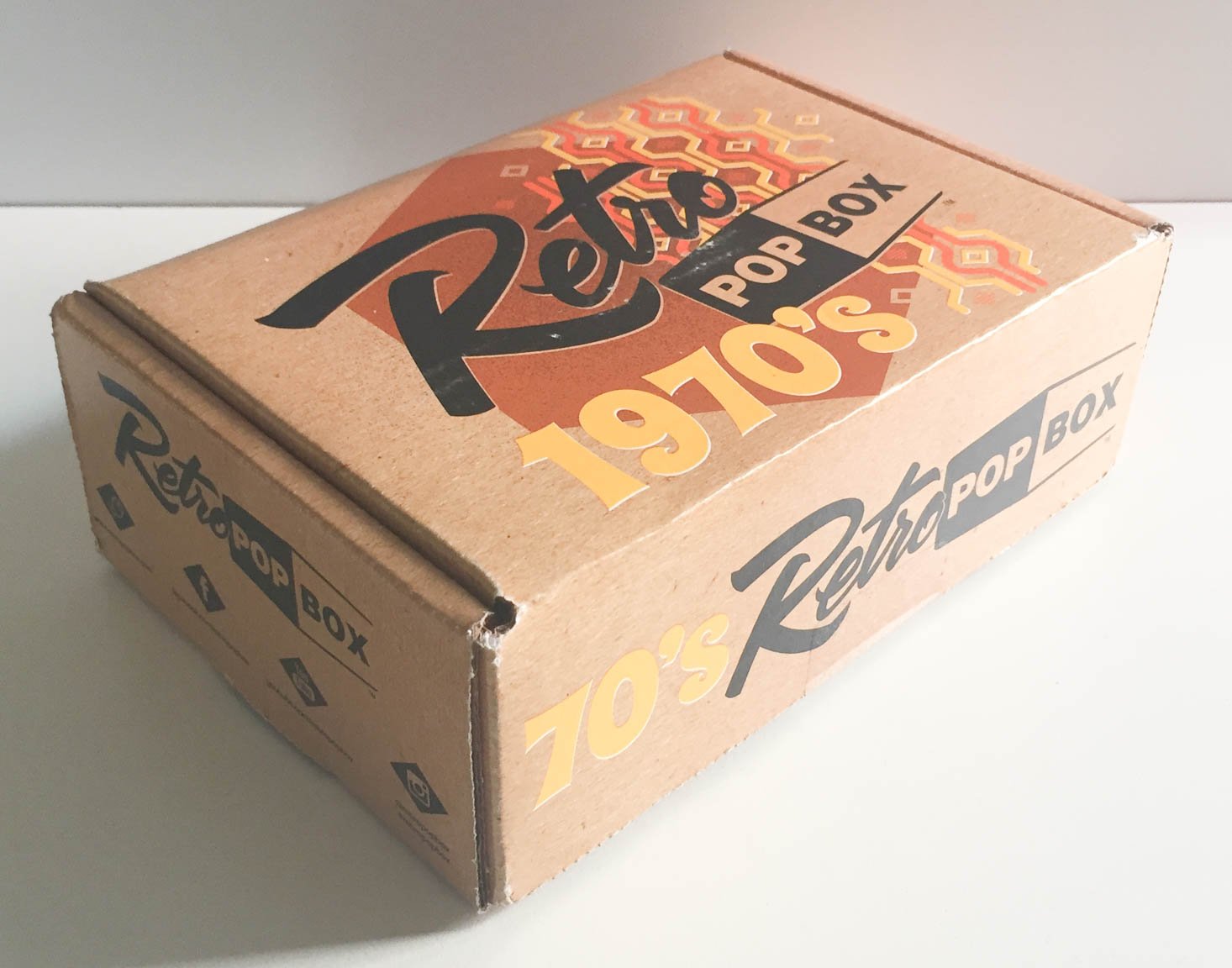 70s Retro Pop Box Subscription Review + Coupon- December 2016