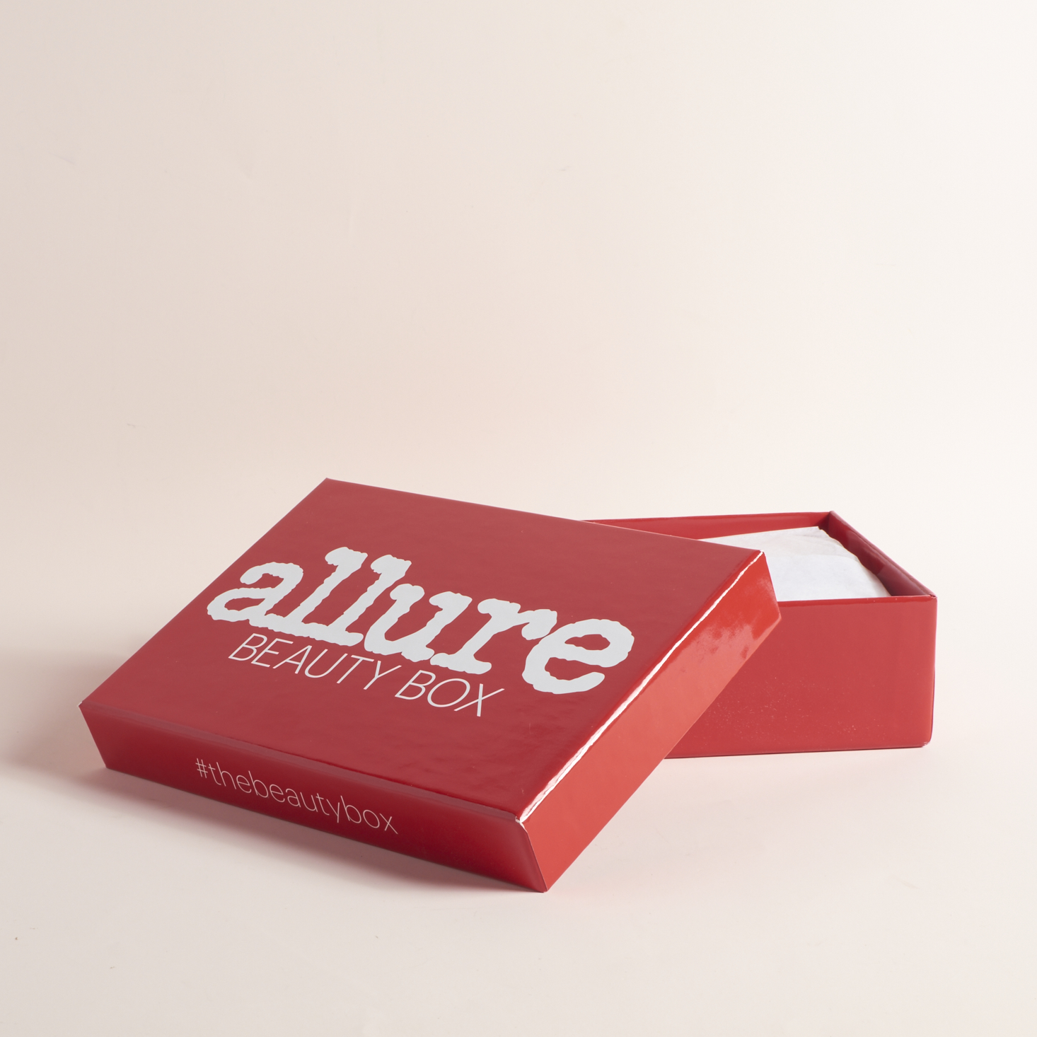 allure-beauty-box-v1-november-2016-0002