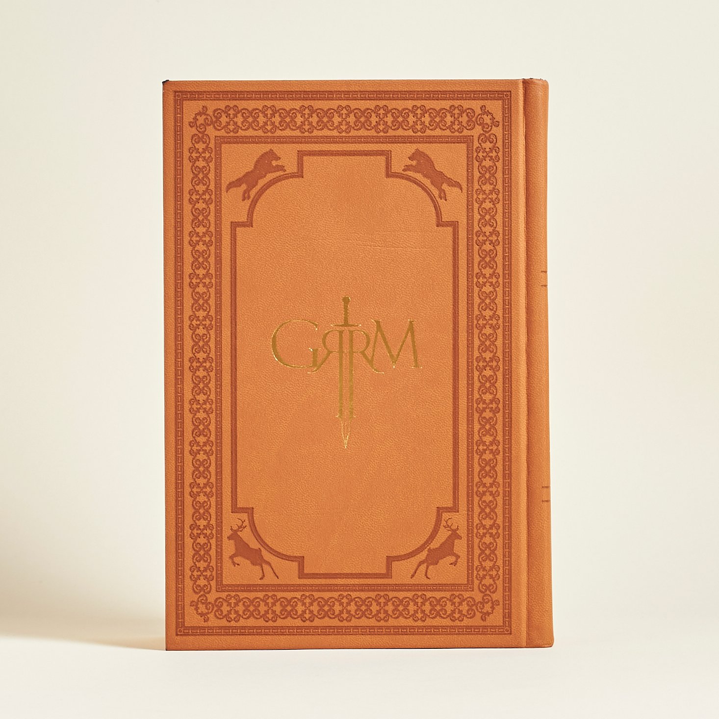 george-r-r-martin-grrm-limited-edition-box-november-2016-0030