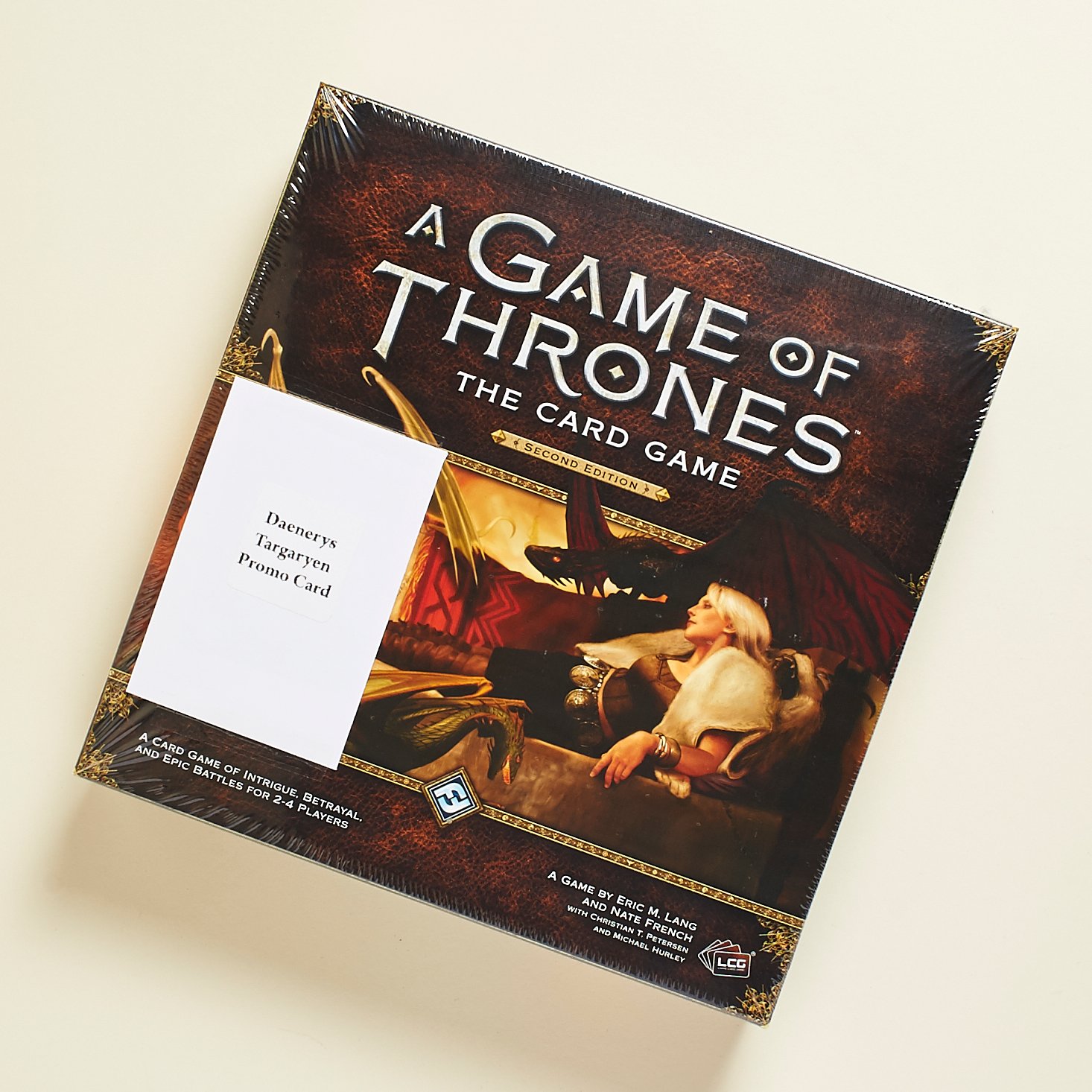 george-r-r-martin-grrm-limited-edition-box-november-2016-0039