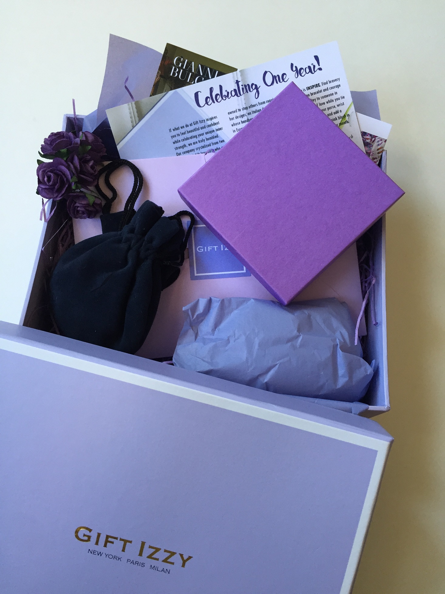 gift-izzy-october-2016-review