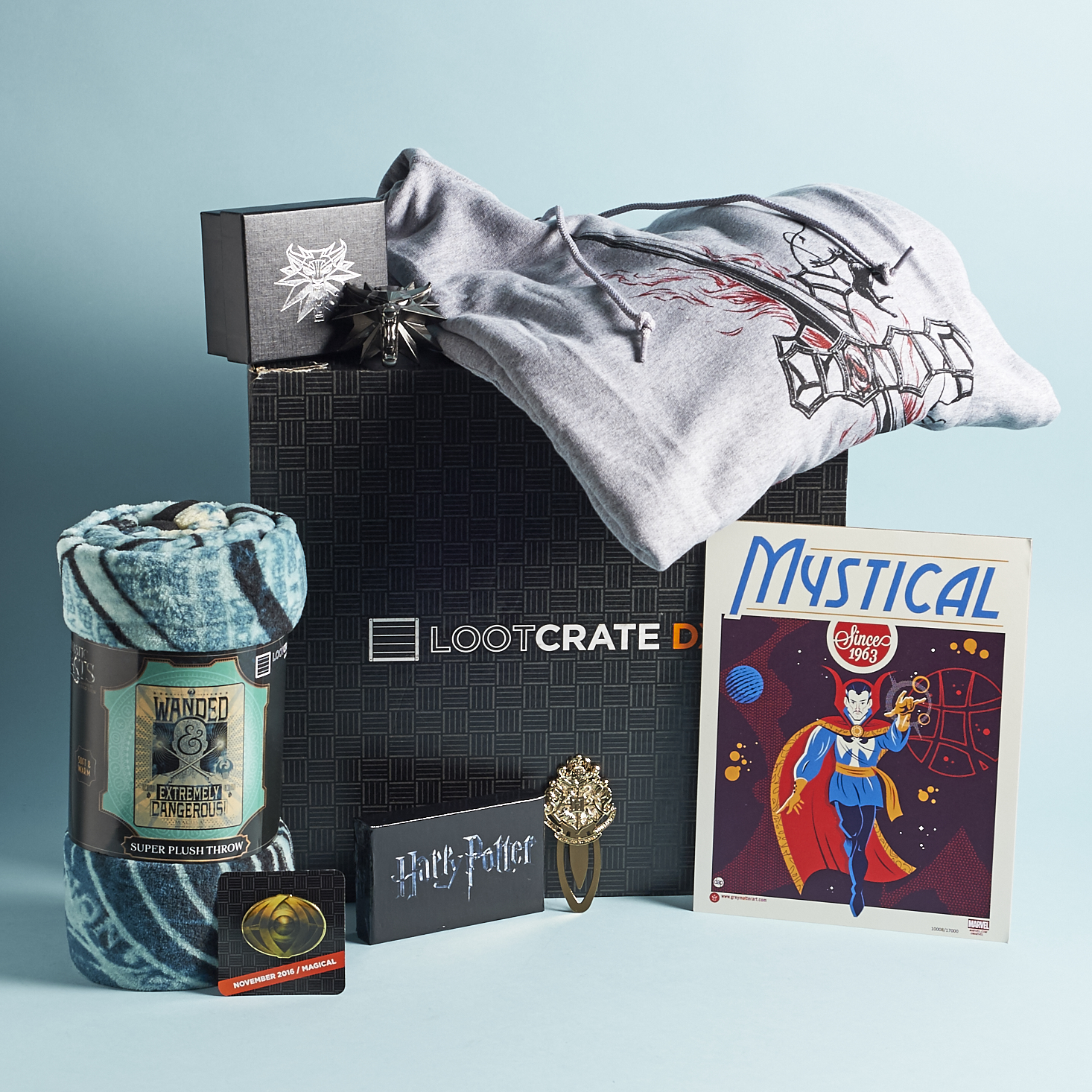 loot-crate-dx-november-2016-0003