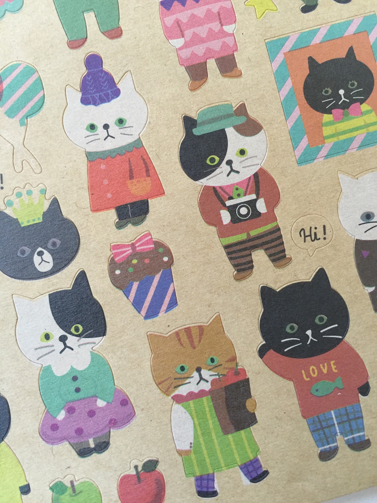 pipsticks-november-2016-cats2