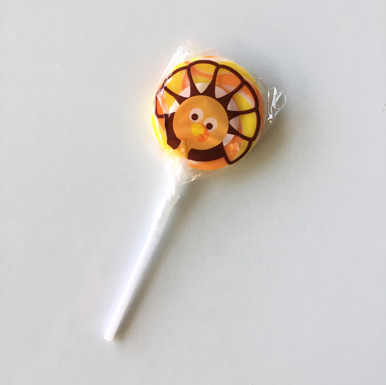 sweet-surprises-november-2016-lollipop