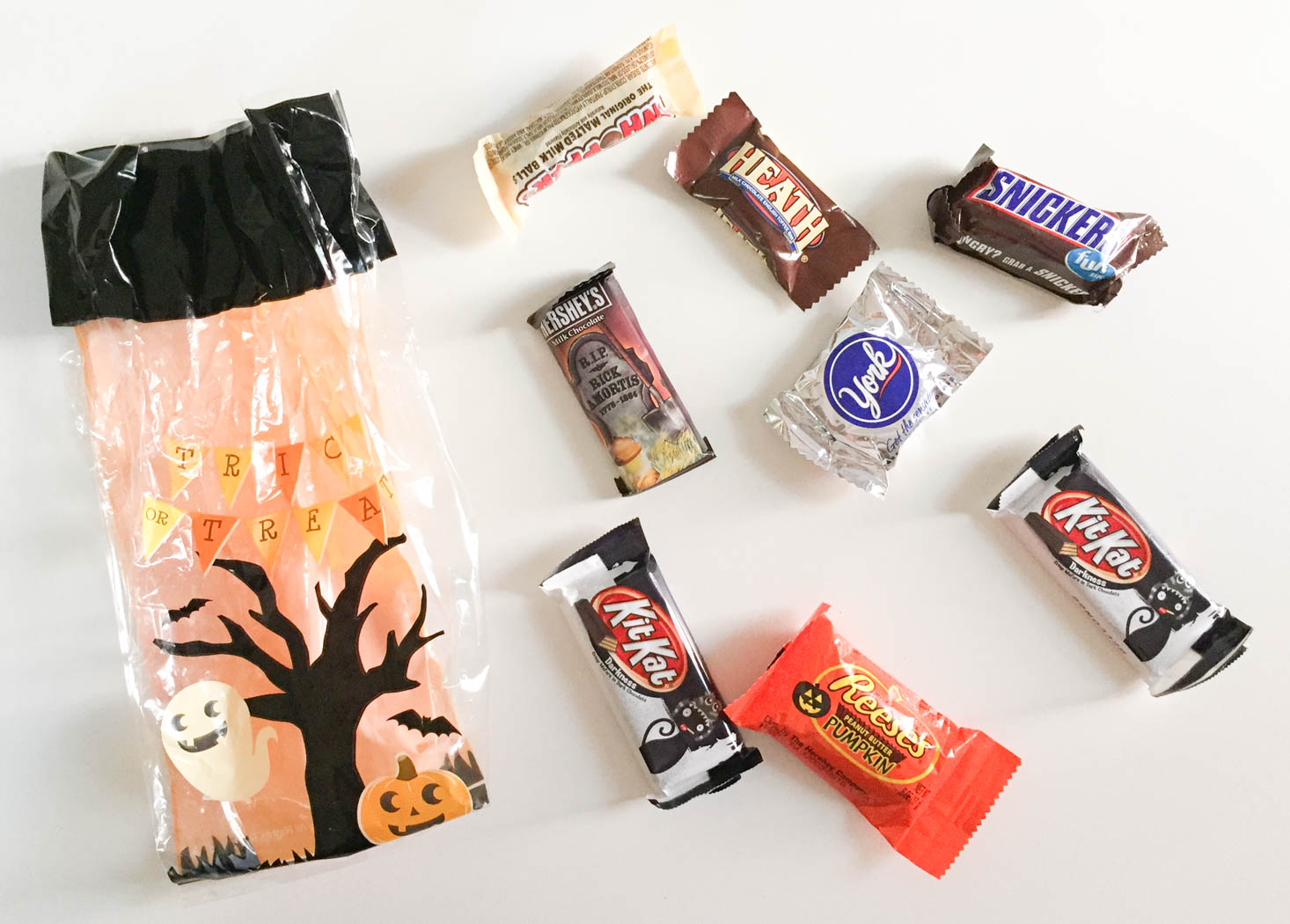 beautiful-madness-october-2016-treats-2