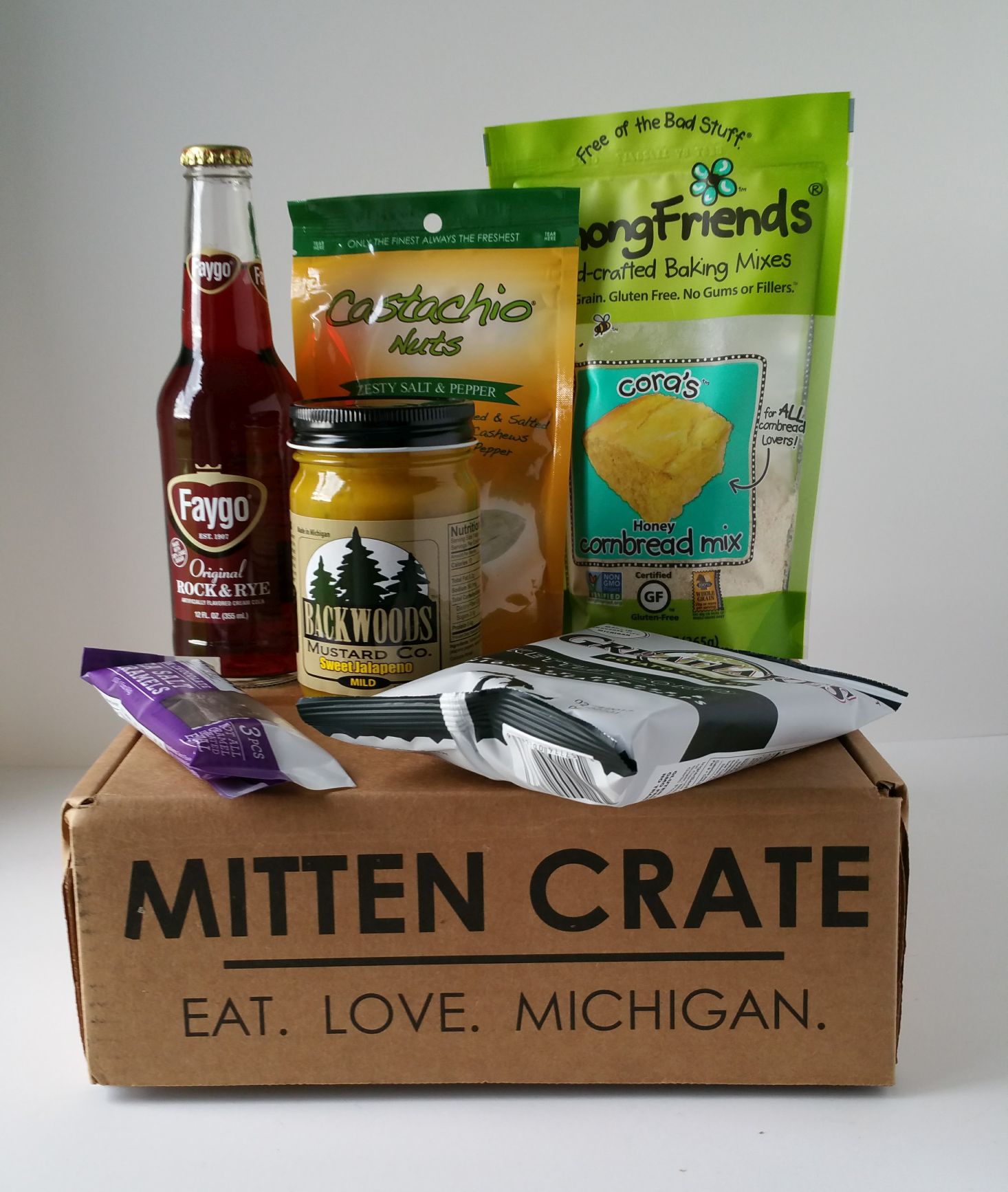 mitten-crate-october-2016-review