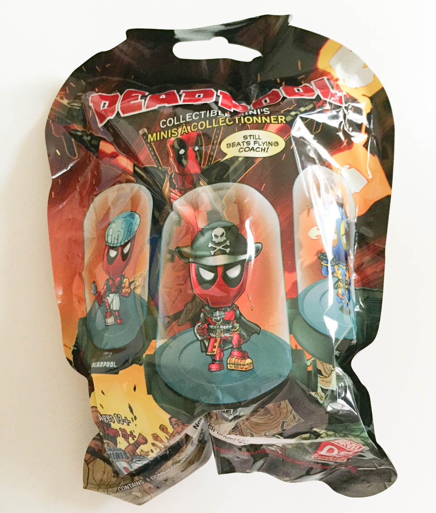 super-geek-box-november-2016-deadpool