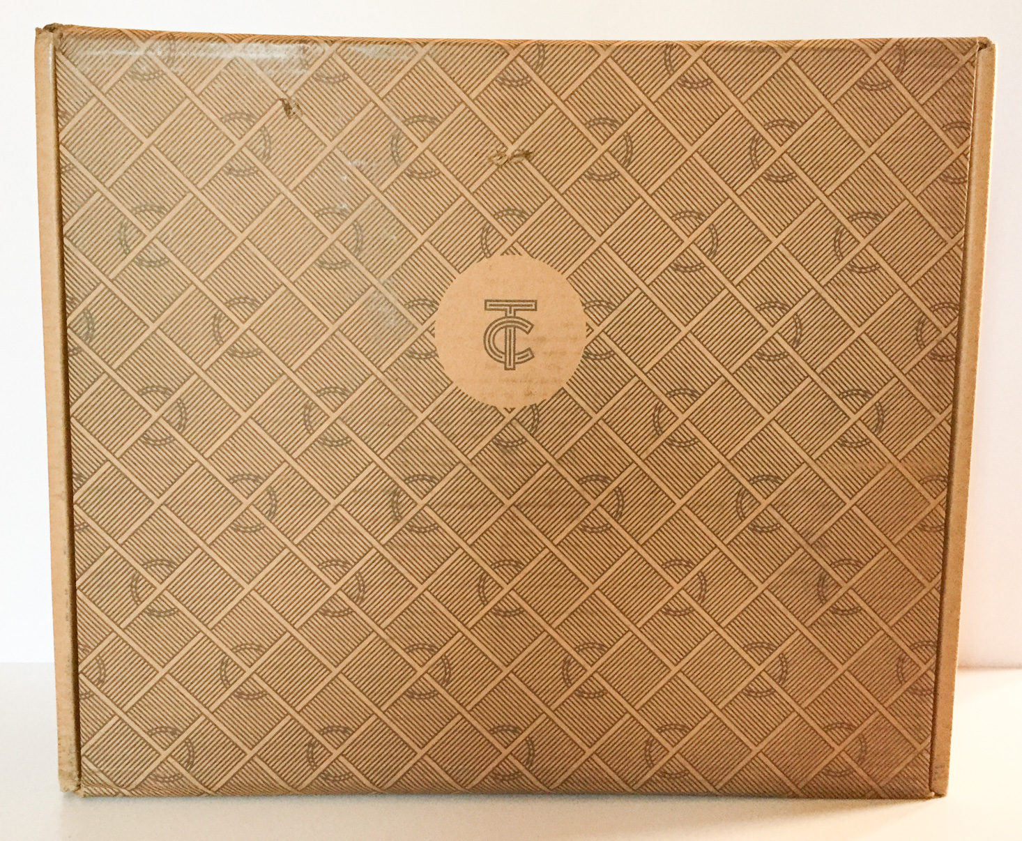 trunk-club-december-2016-box