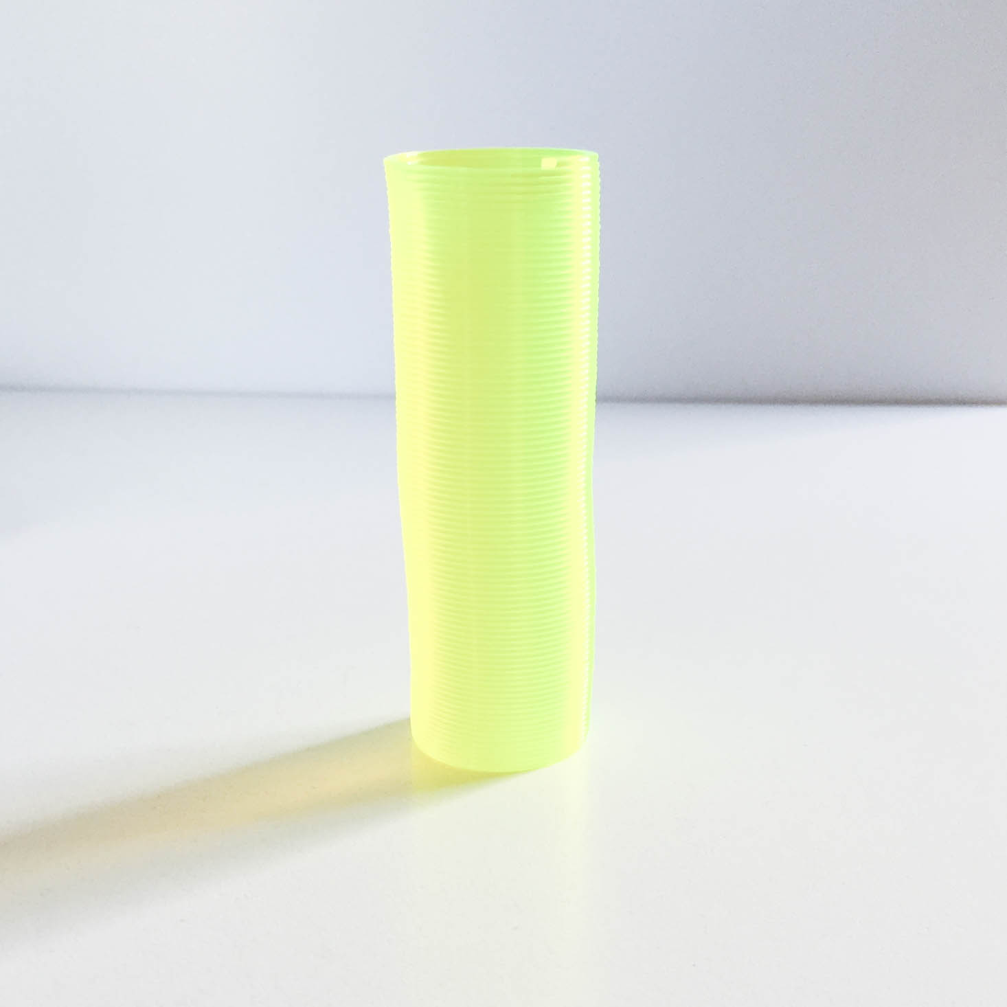 70s-retro-pop-box-december-2016-slinky