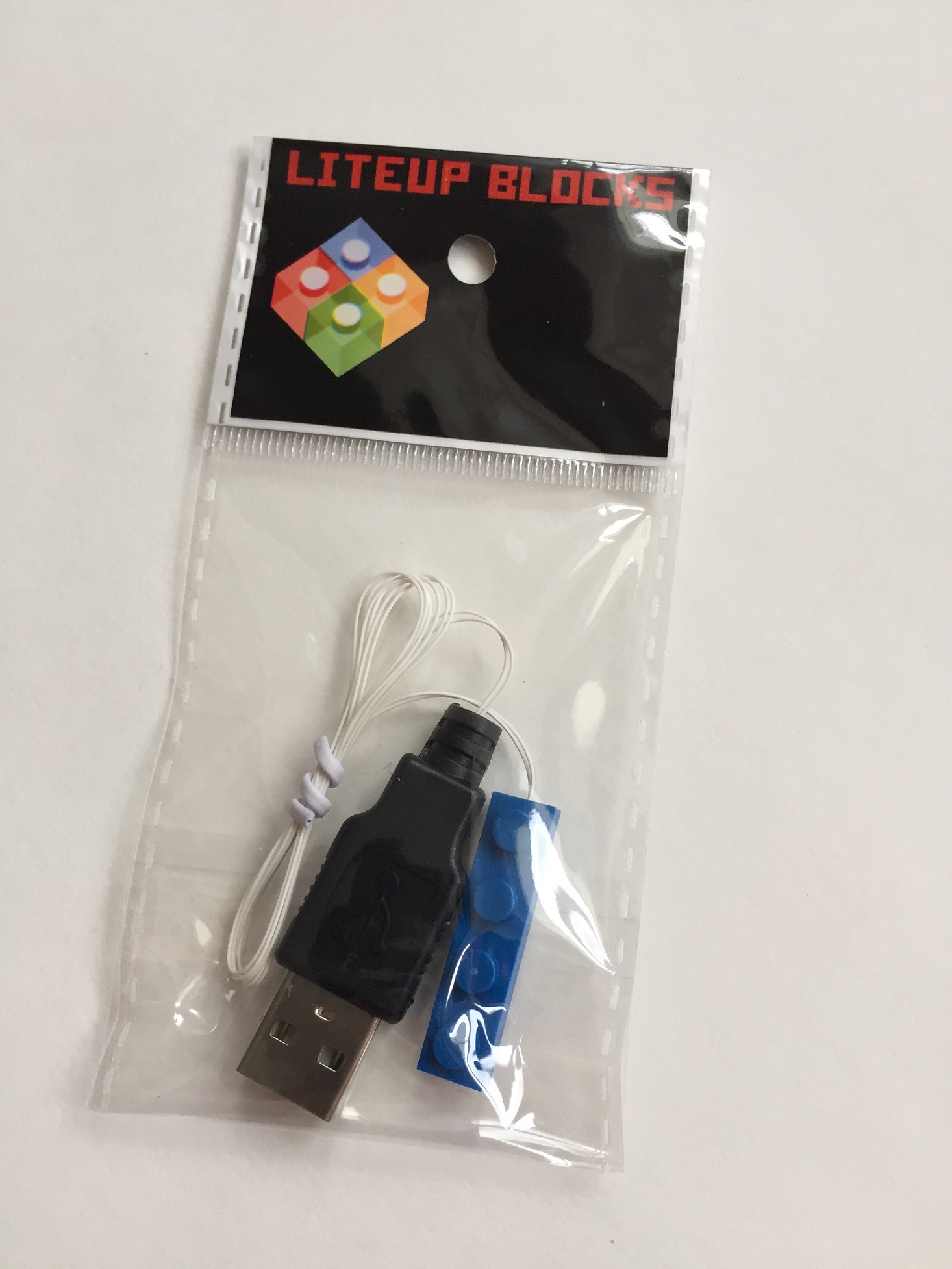 brick-loot-december-2016-light