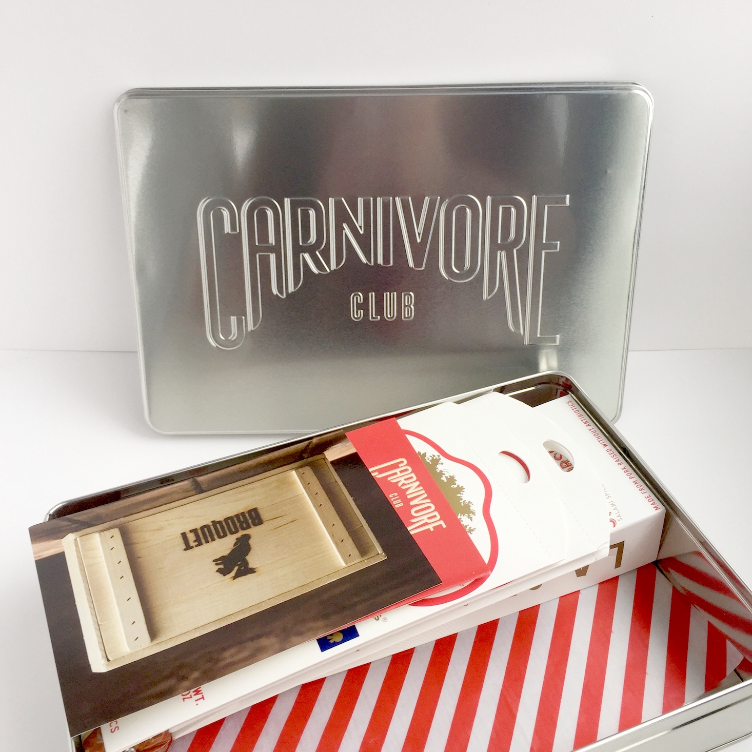 carnivore-club-november-2016-box-inside