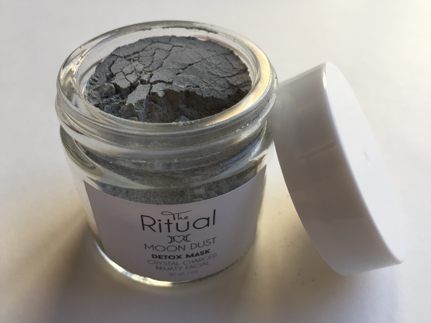 clean-beauty-december-2016-mask
