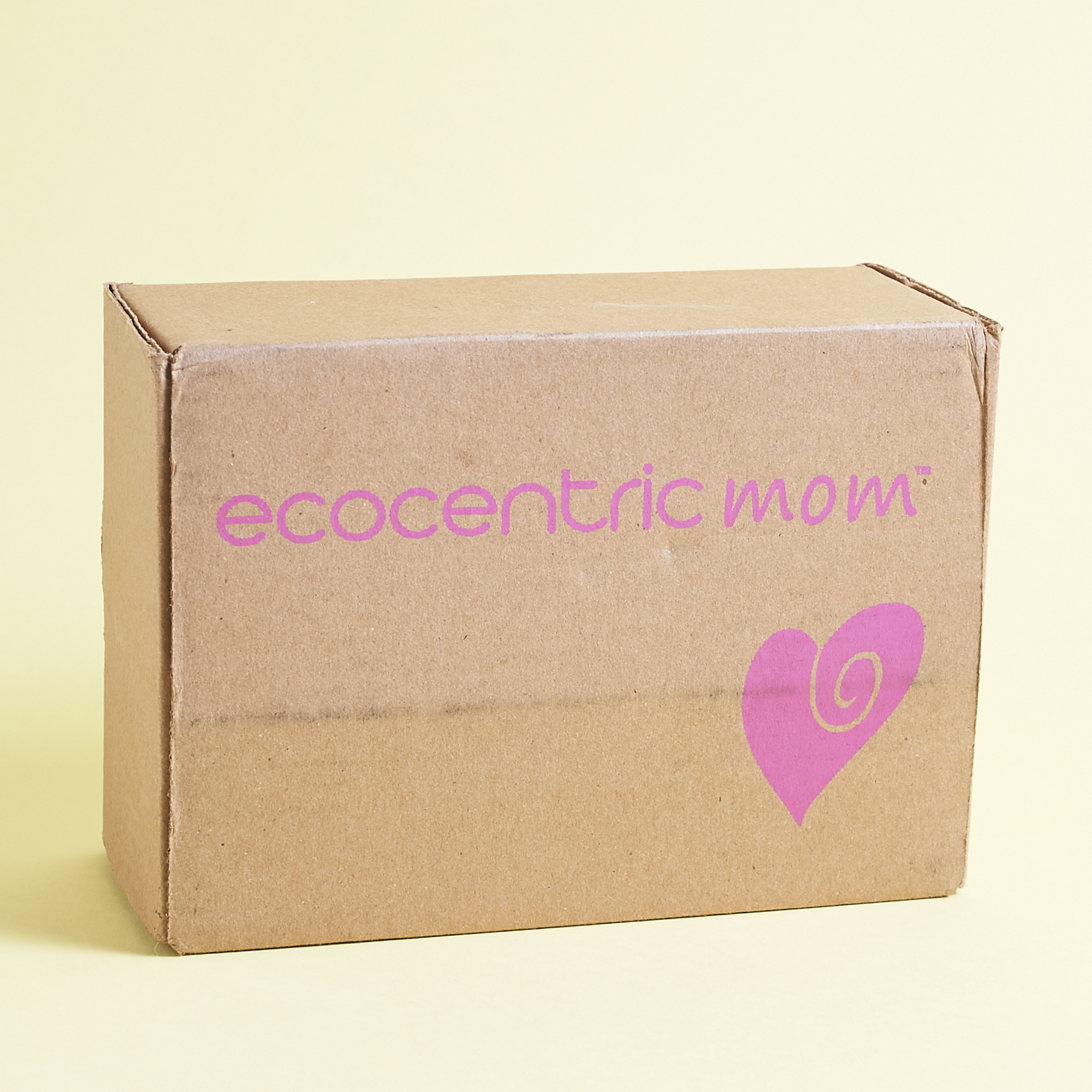 Ecocentric Mom Subscription Mom Box Review + Coupon – December 2016