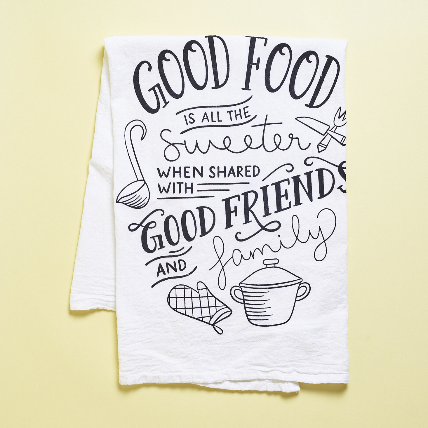 Read our review of the December 2016 Ecocentric Mom box!