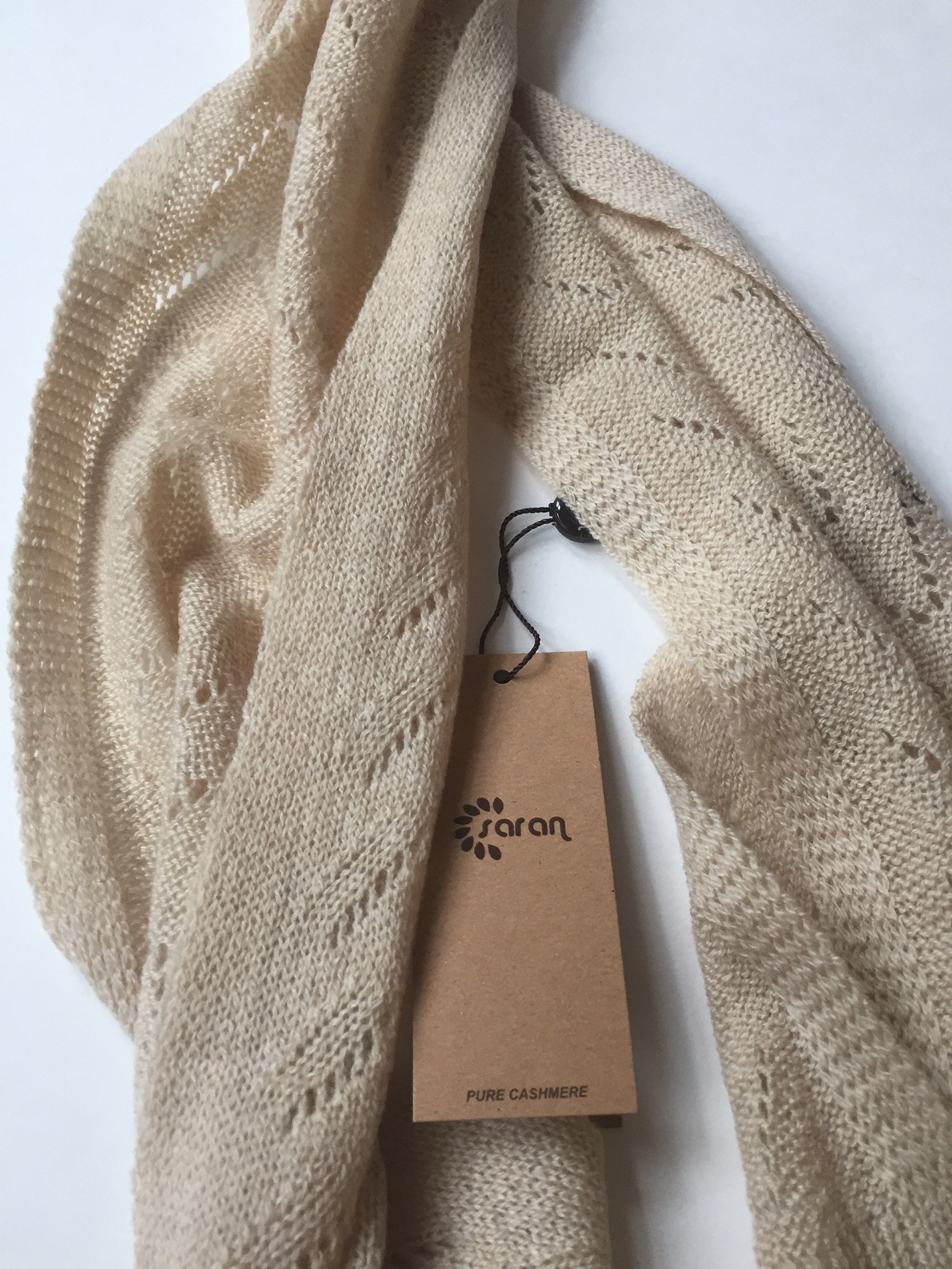 gift-izzy-december-2016-scarf2