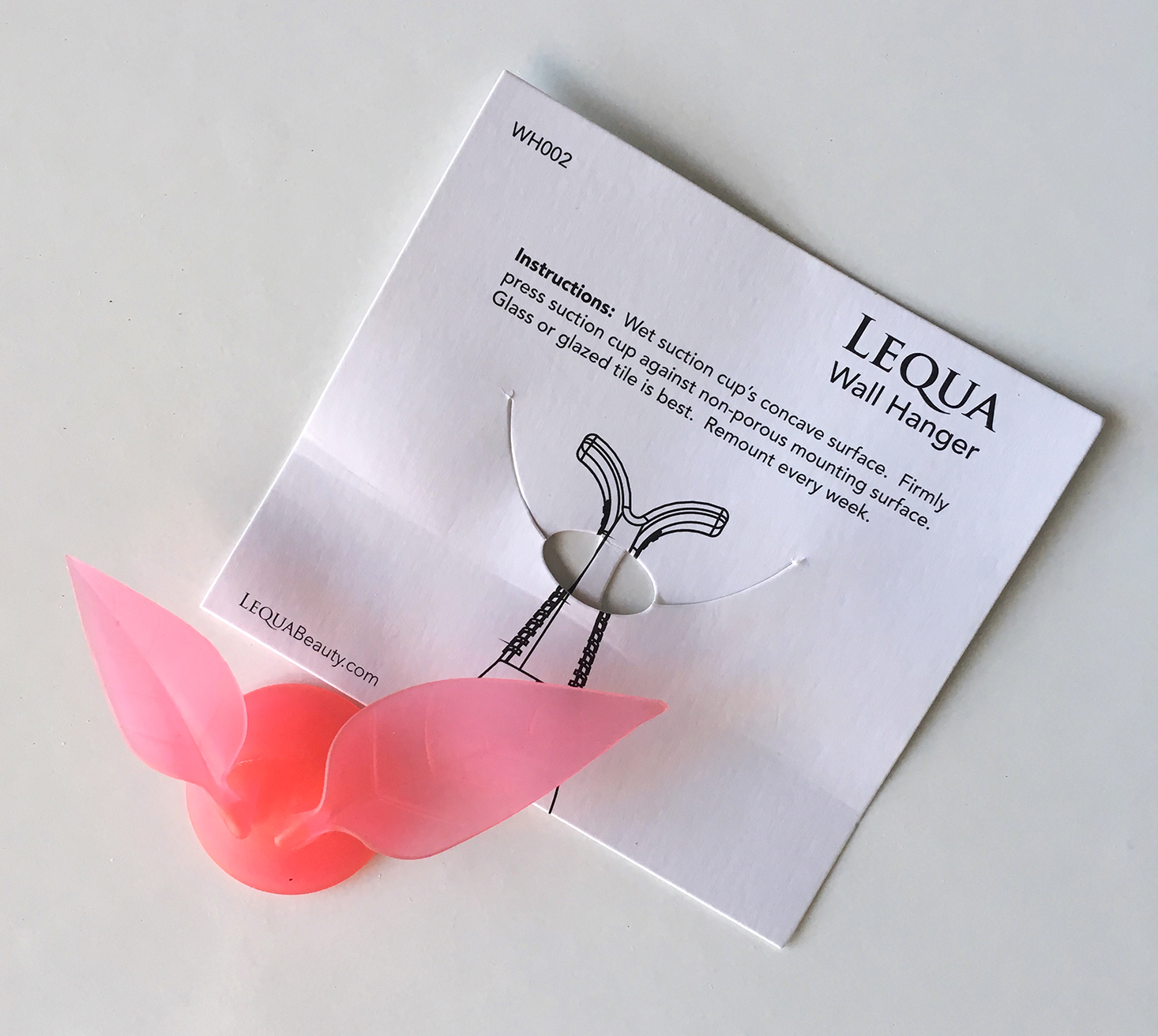 luxepineapple-post-november-2016-razor-wall-hanger