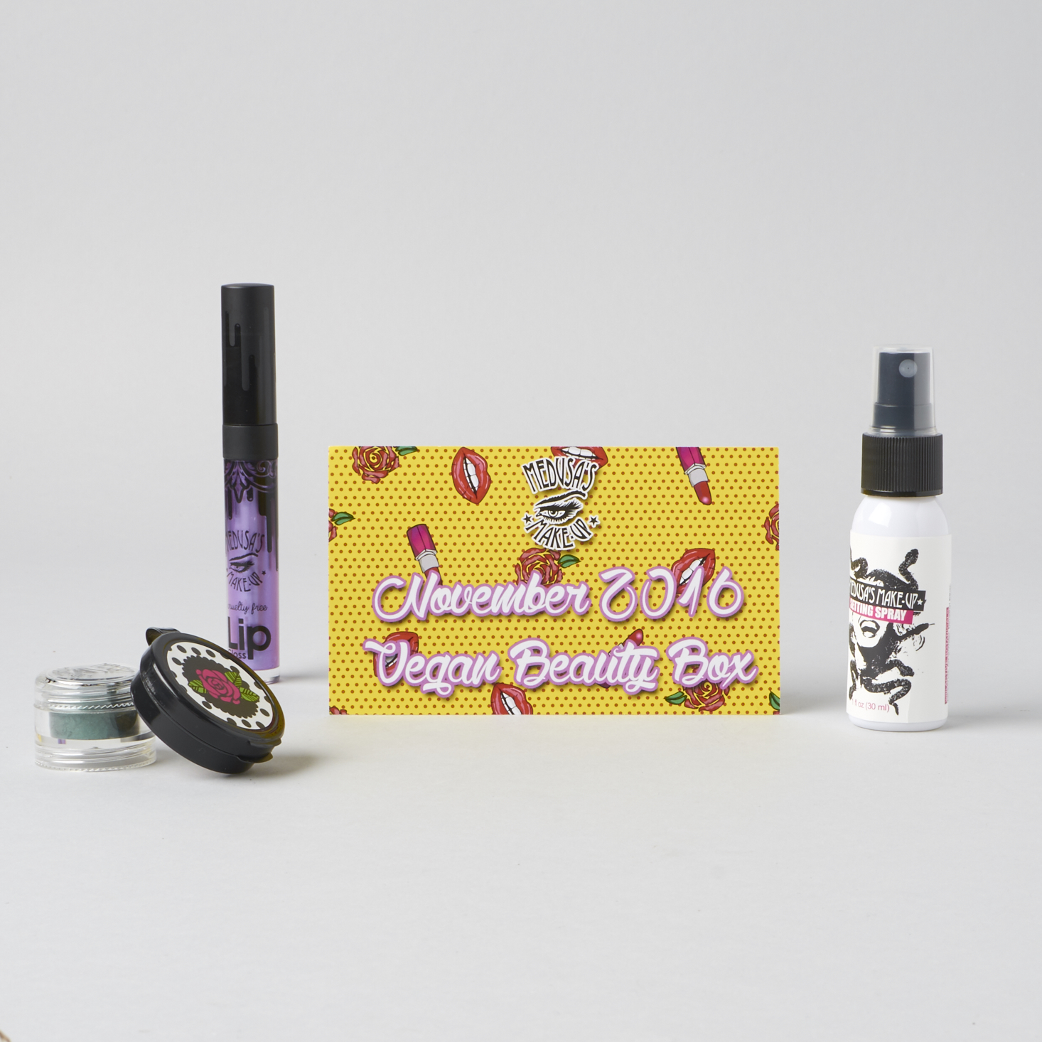 medusas-makeup-vegan-beauty-box-november-2016-0003