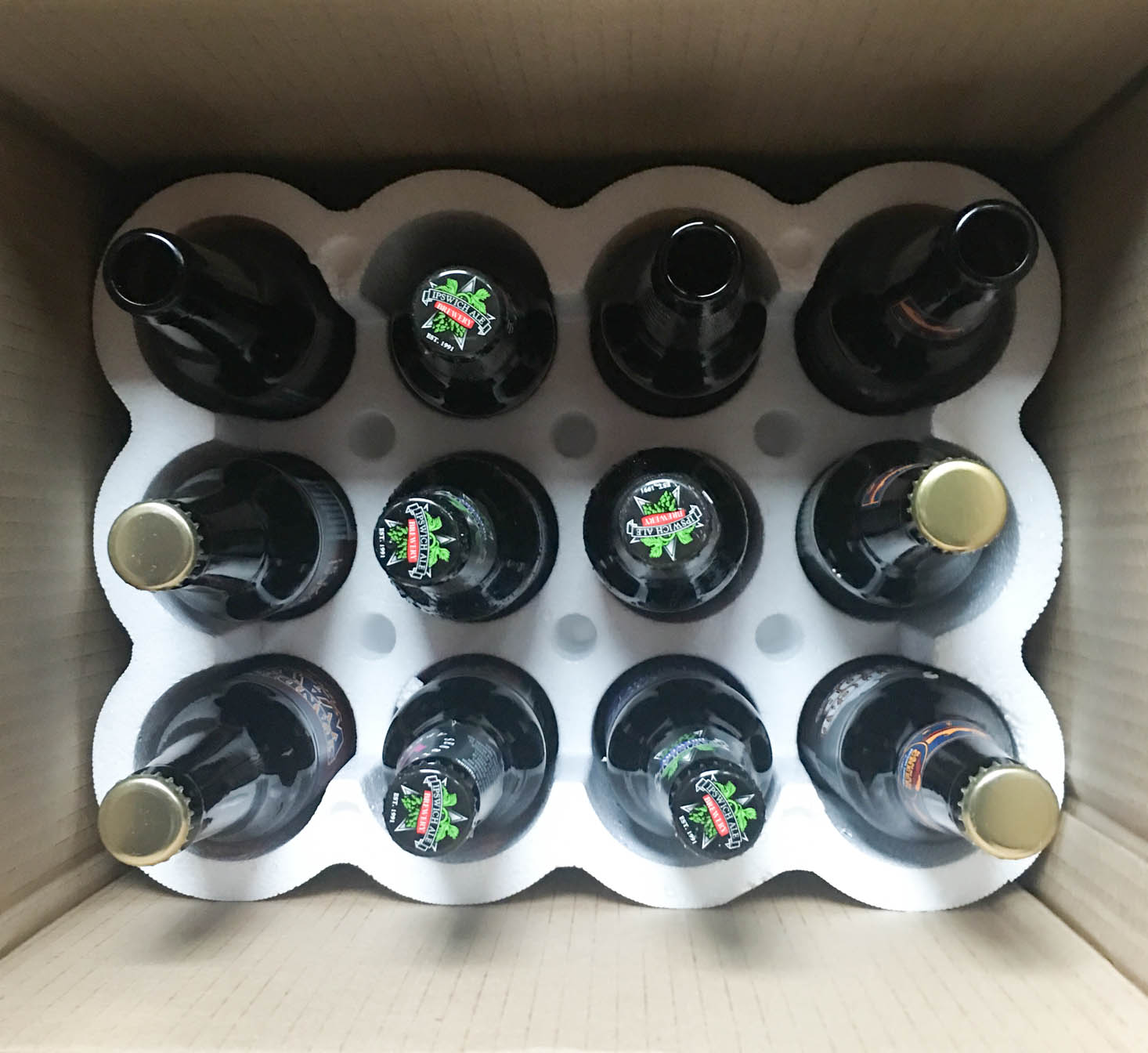 microbrewed-of-the-month-club-november-2016-box-inside