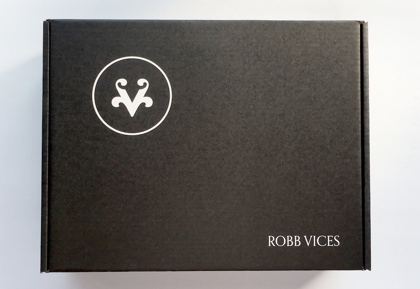 robb-vices-december-2016-box