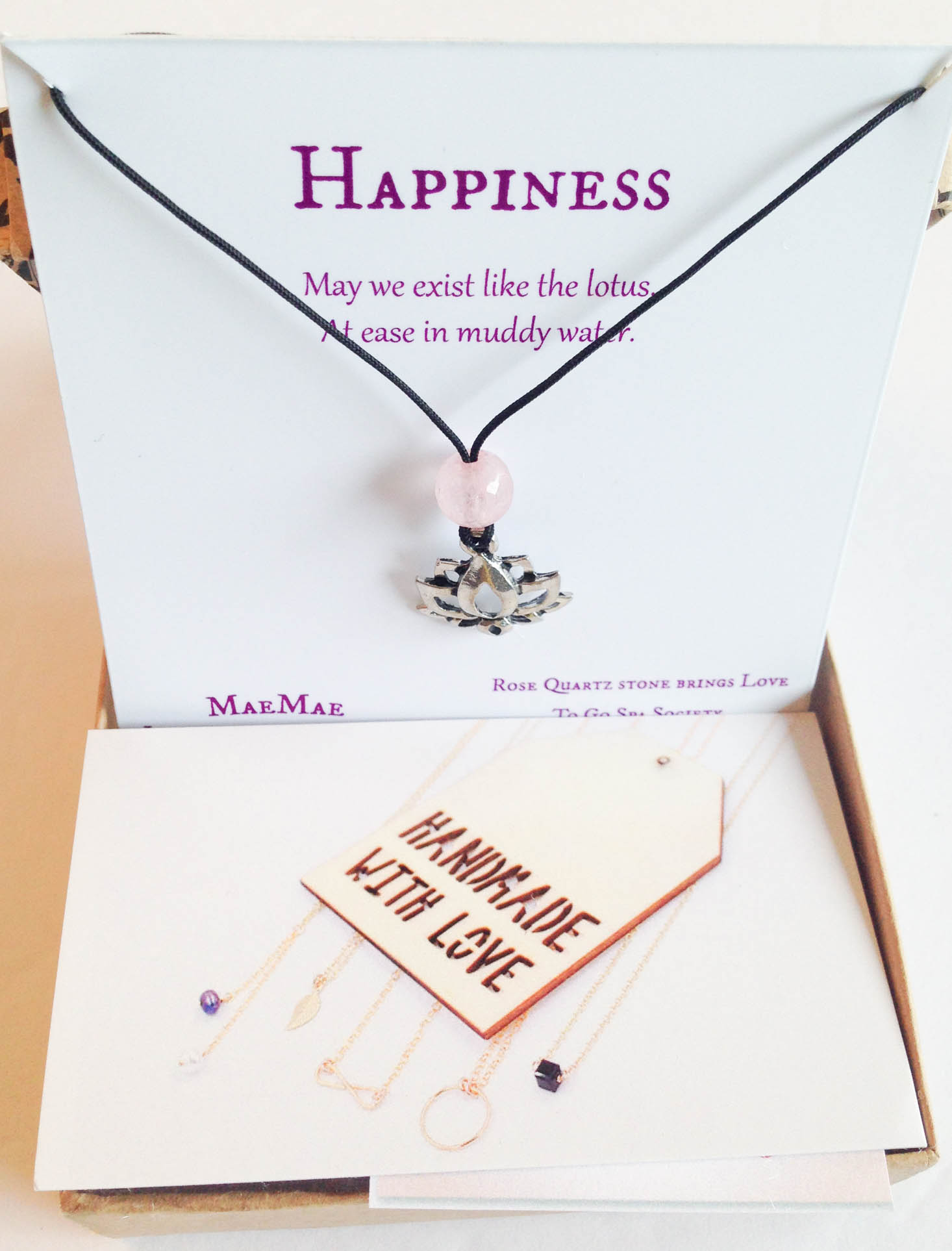 togo-spa-december-2016-necklace