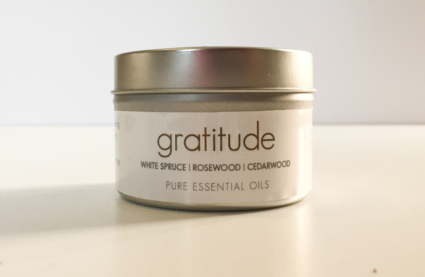 buddhibox-december-2016-candle
