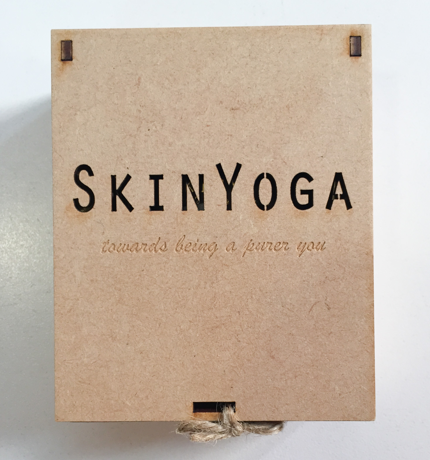 buddhibox-december-2016-mask