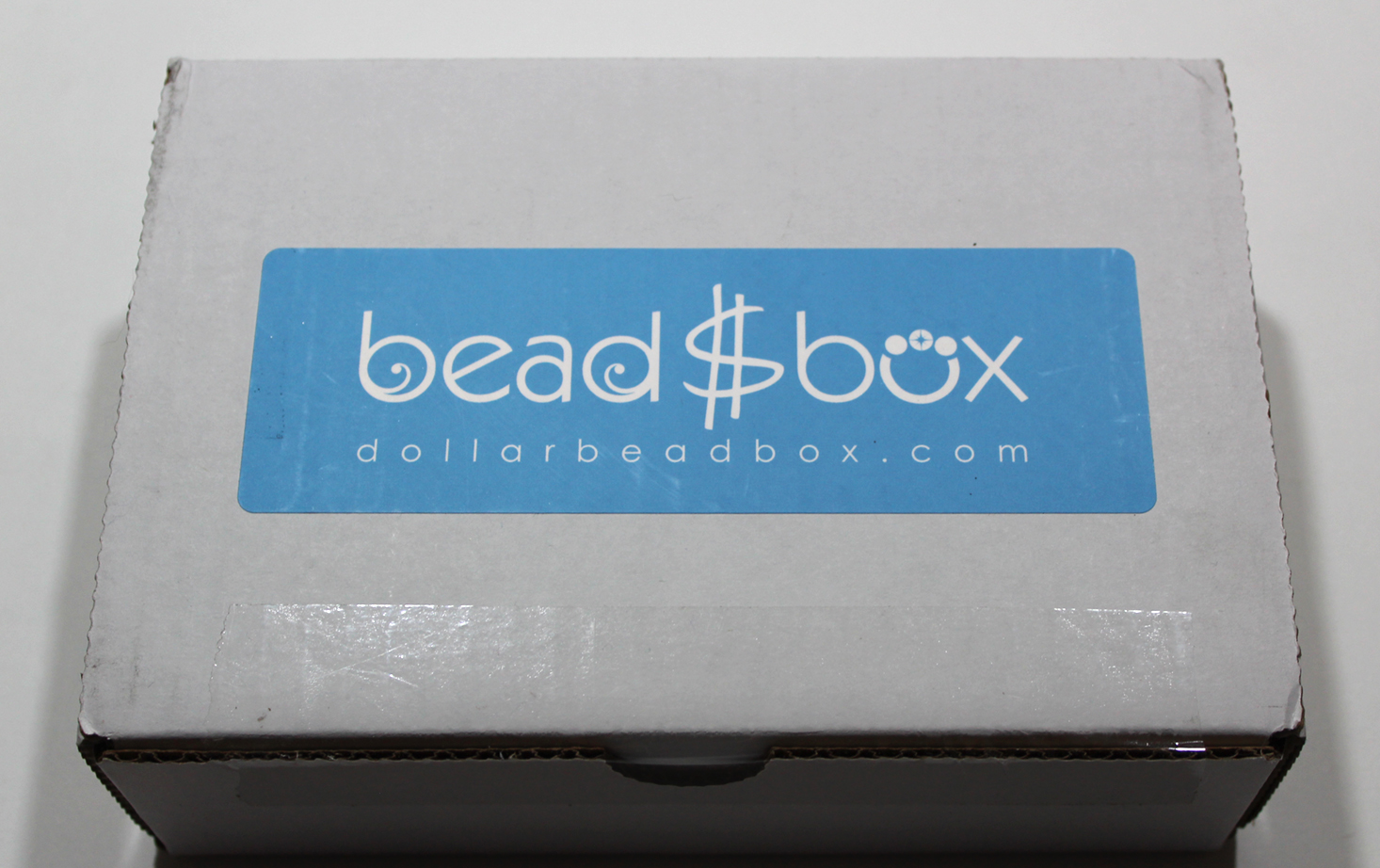 dollar-bead-bag-december-2016-box