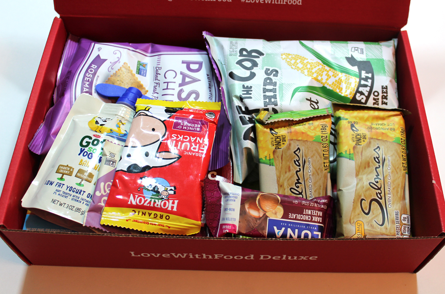 love-with-food-deluxe-december-2016-inside