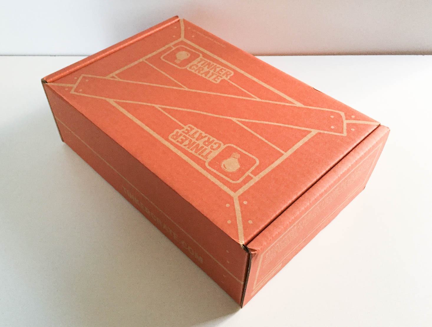 tinker-crate-december-2016-box