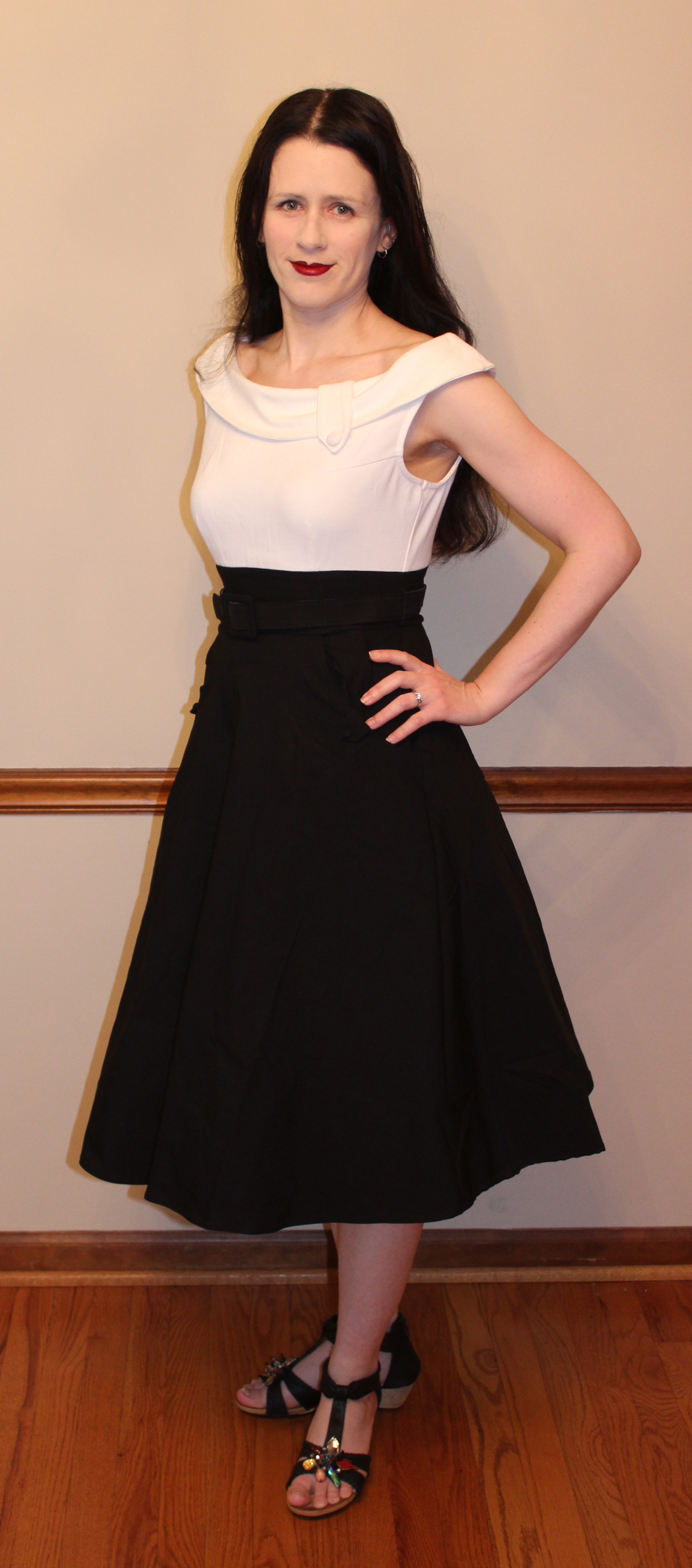 unique-vintage-december-2016-dress-front