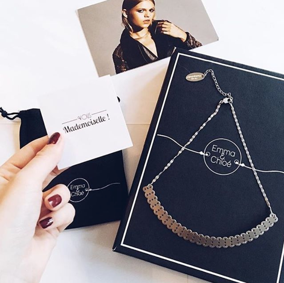 Emma & Chloe Coupon – Free Necklace with a Gift Subscription!