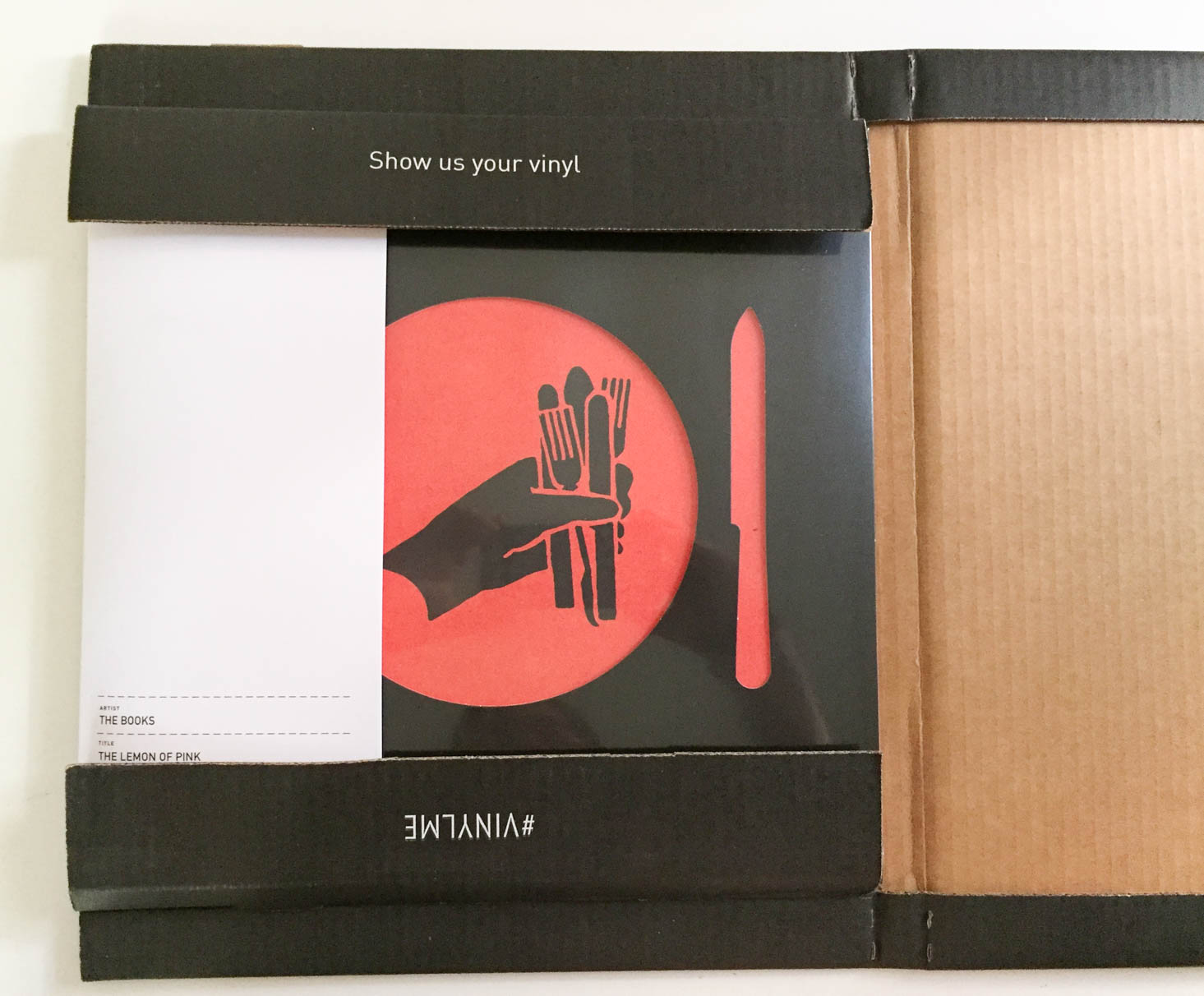 vinyl-me-please-november-2016-box-inside