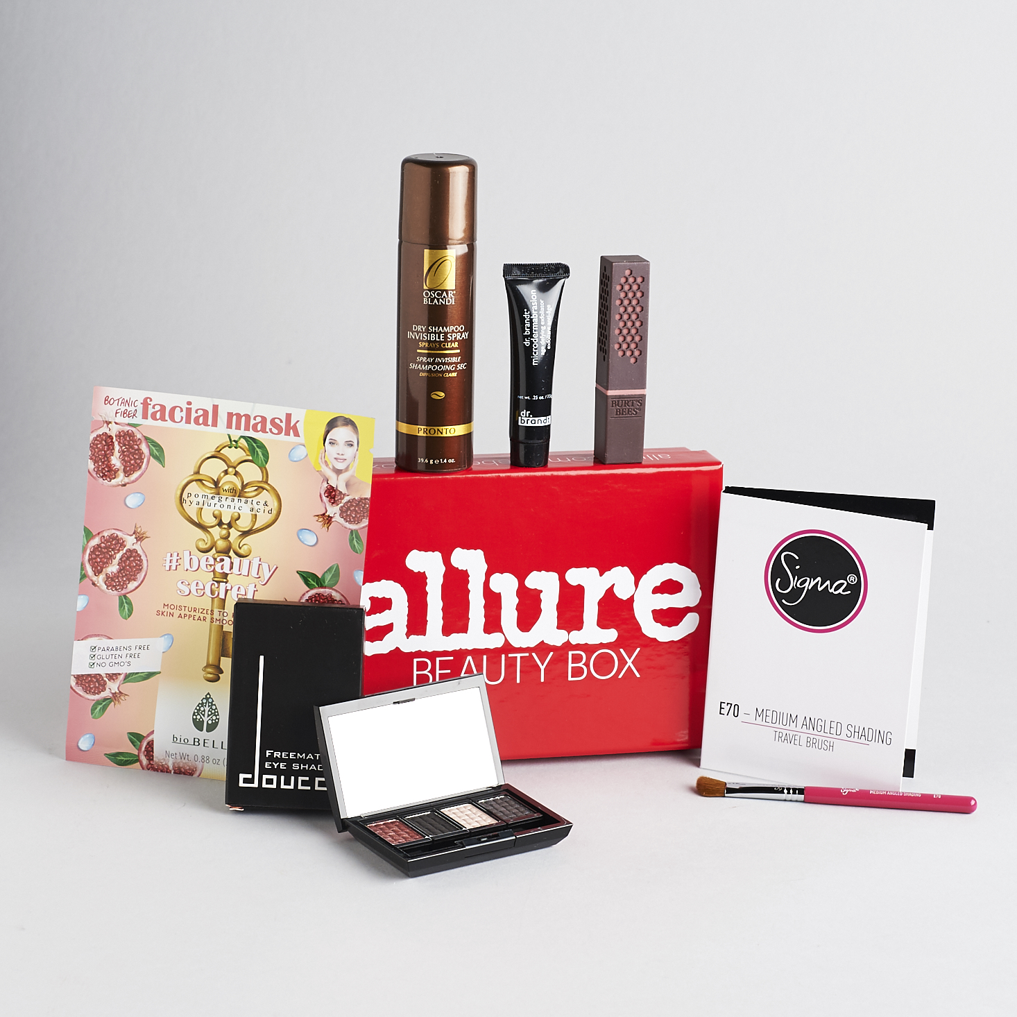 Allure-Beauty-Box-January-2017-0003