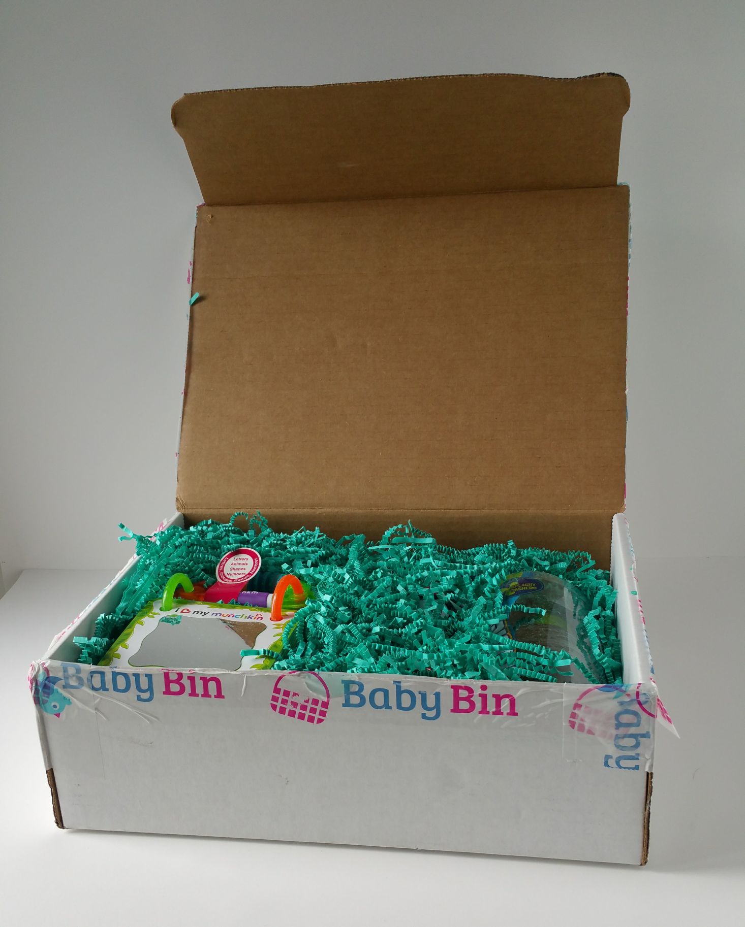 Baby-Bin-January-2017-inside-box