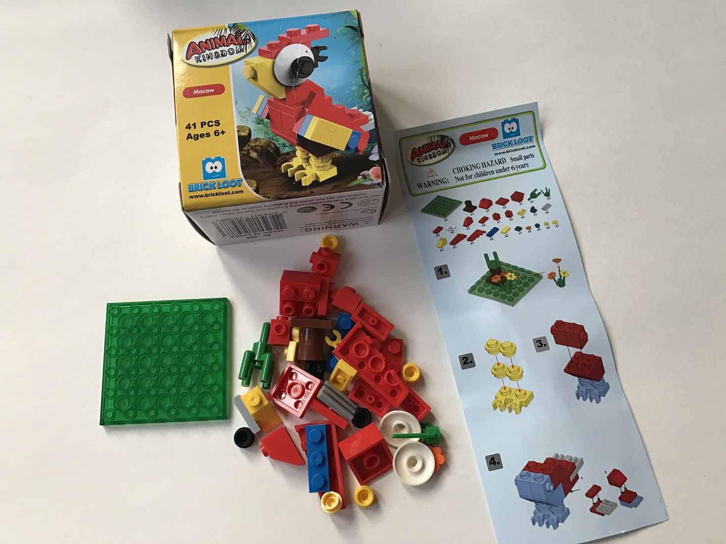 Brick-Loot-January-2017-Macaw2