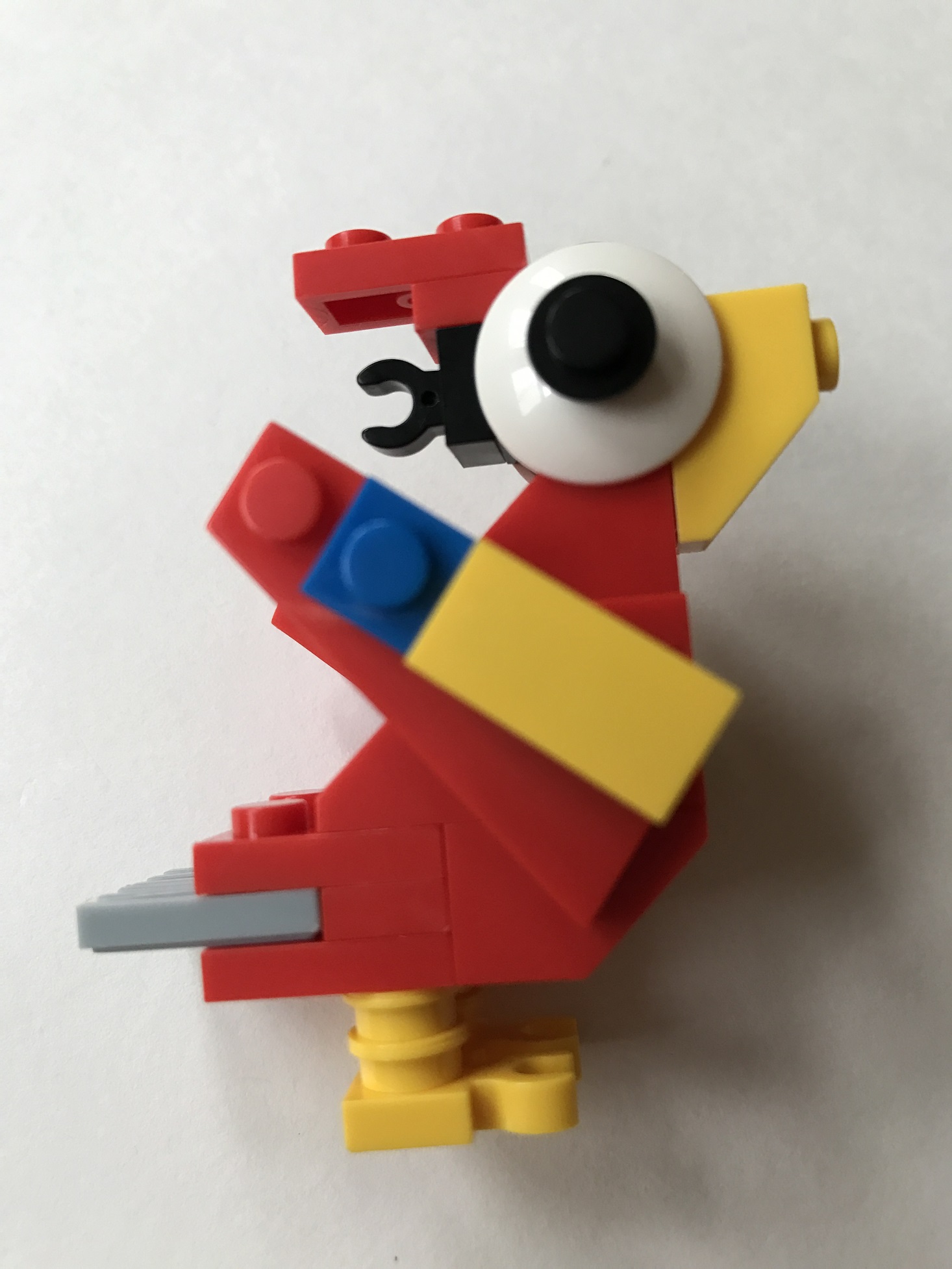 Brick-Loot-January-2017-Macaw3