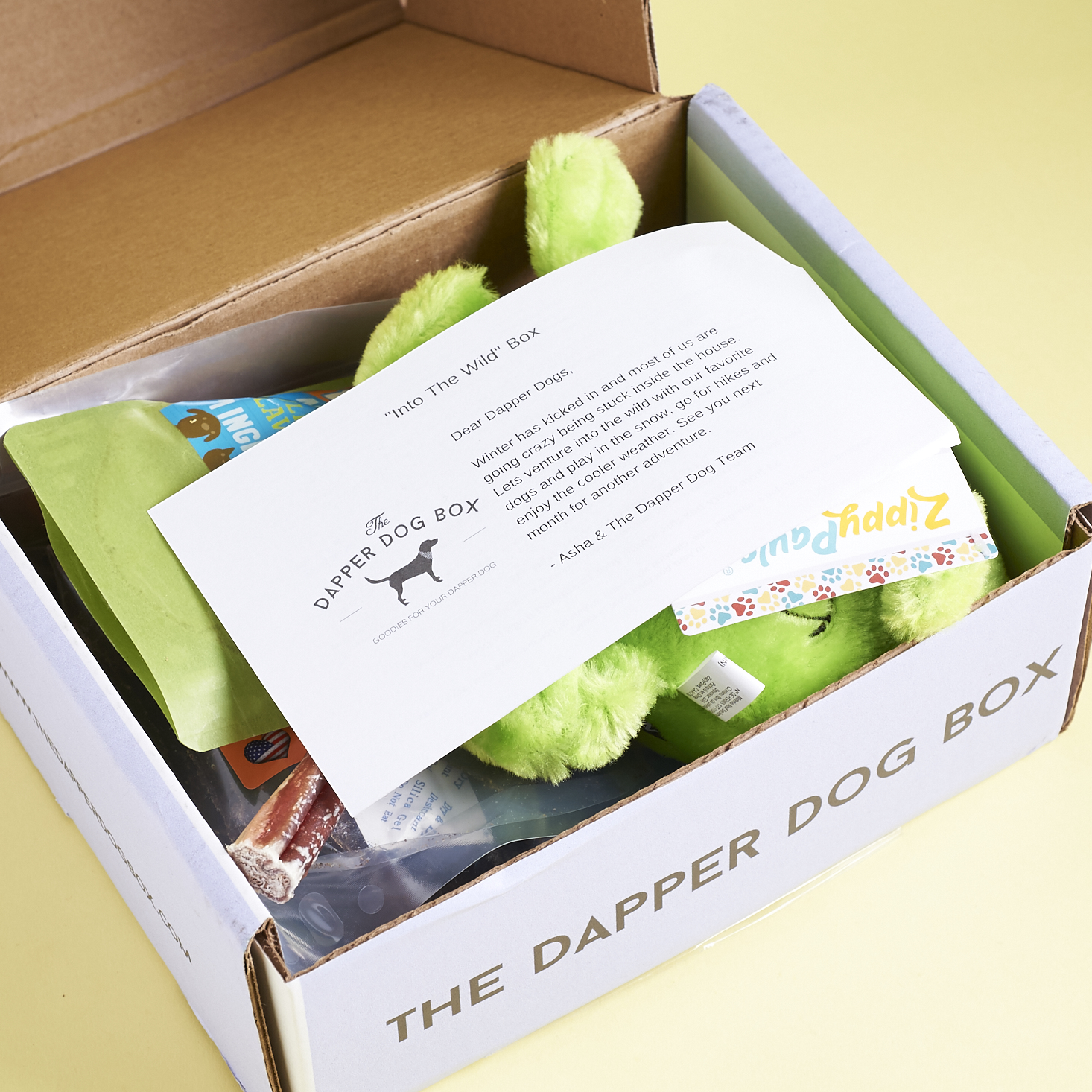 Dapper-Dog-Box-January-2017-0002