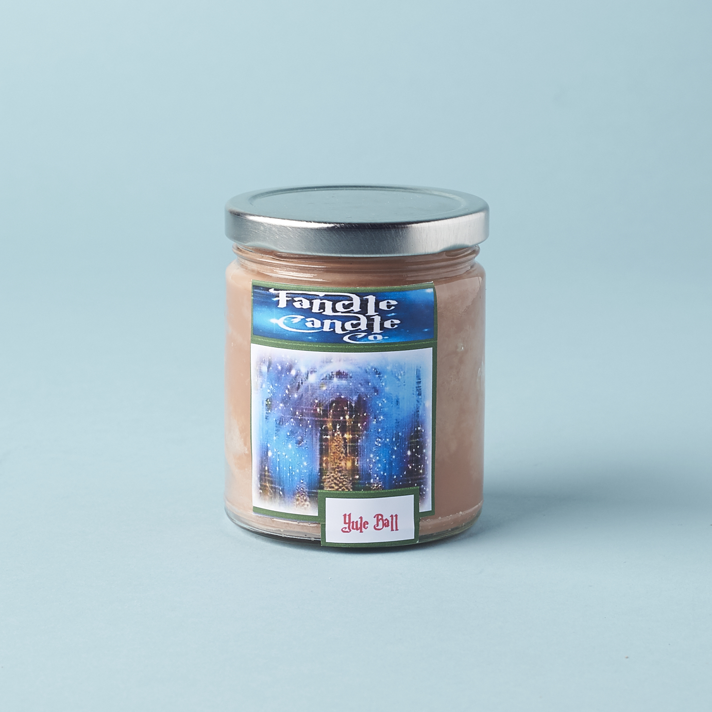 Read our review of the December 2016 Fandle Candle box!