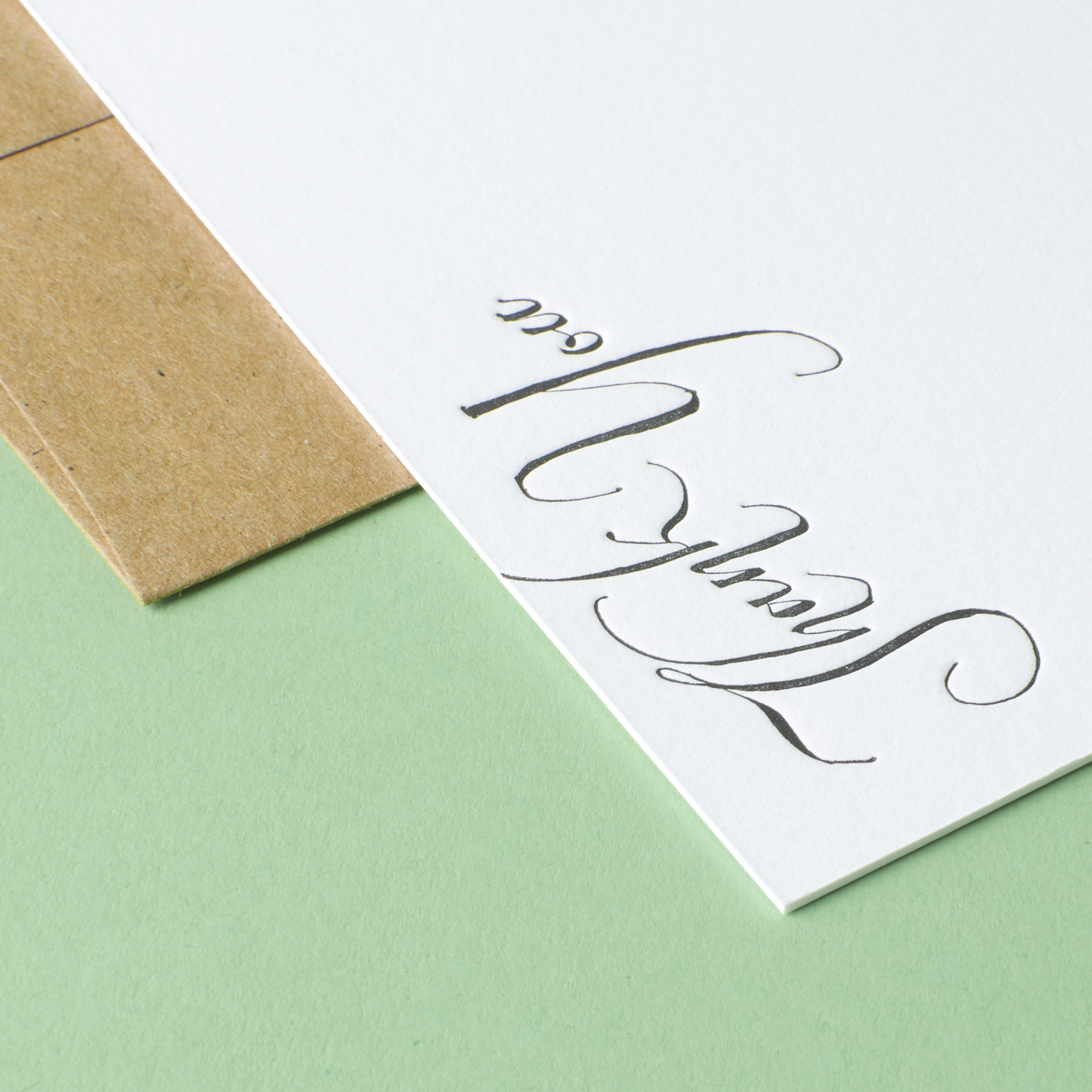 Read our review of the December Idea Chic Stationery Box!