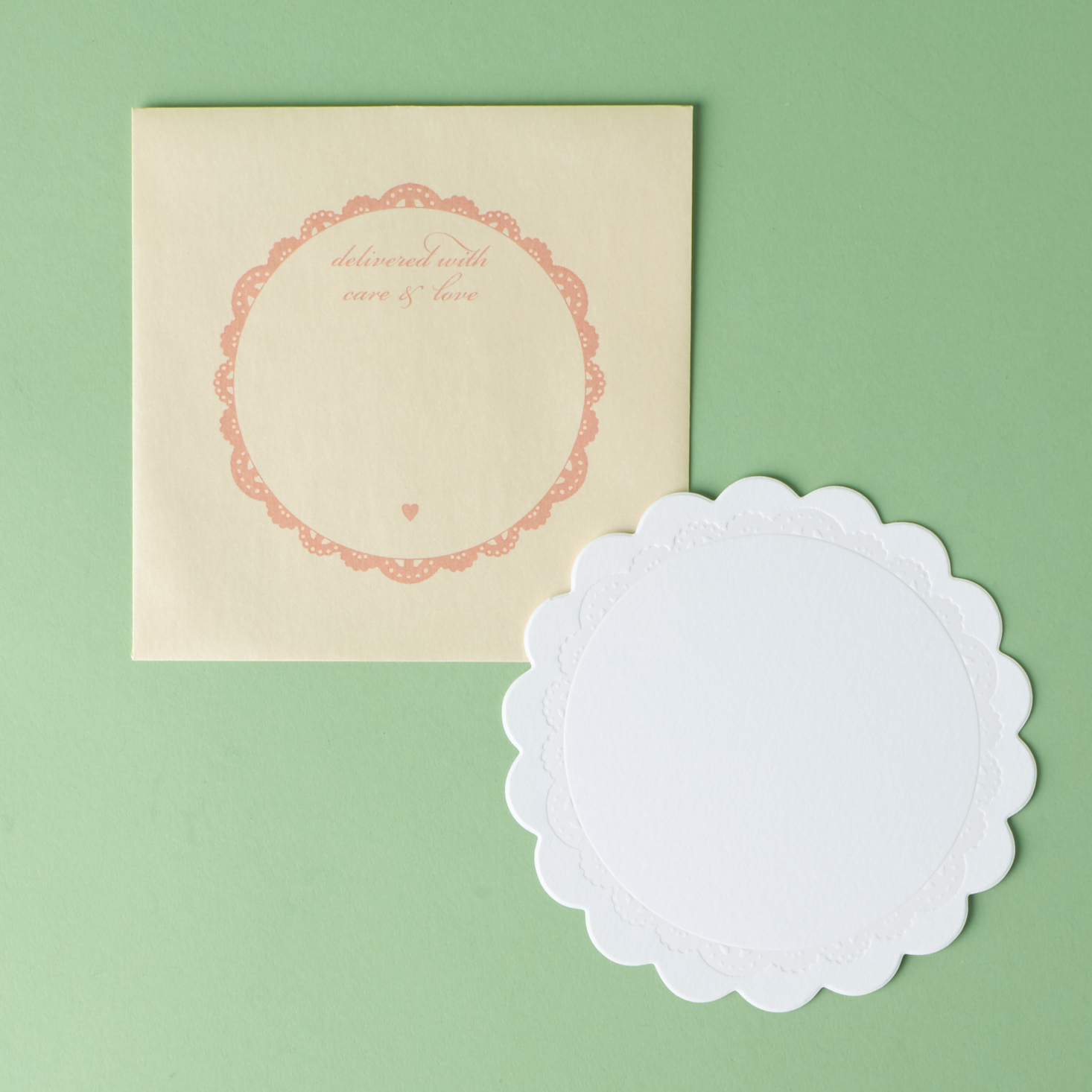Read our review of the December Idea Chic Stationery Box!