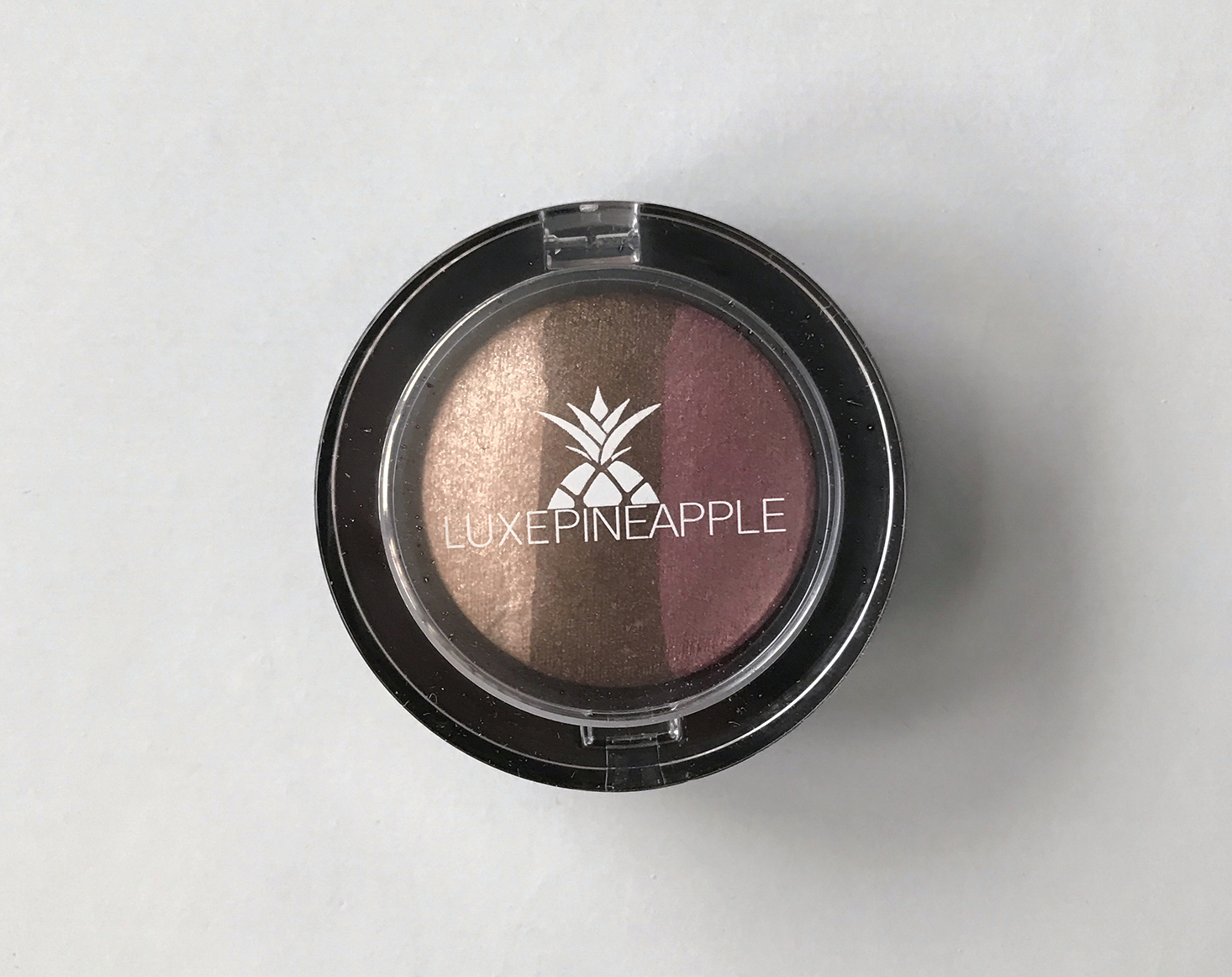 luxepineapple-post-december-2016-eyeshadow