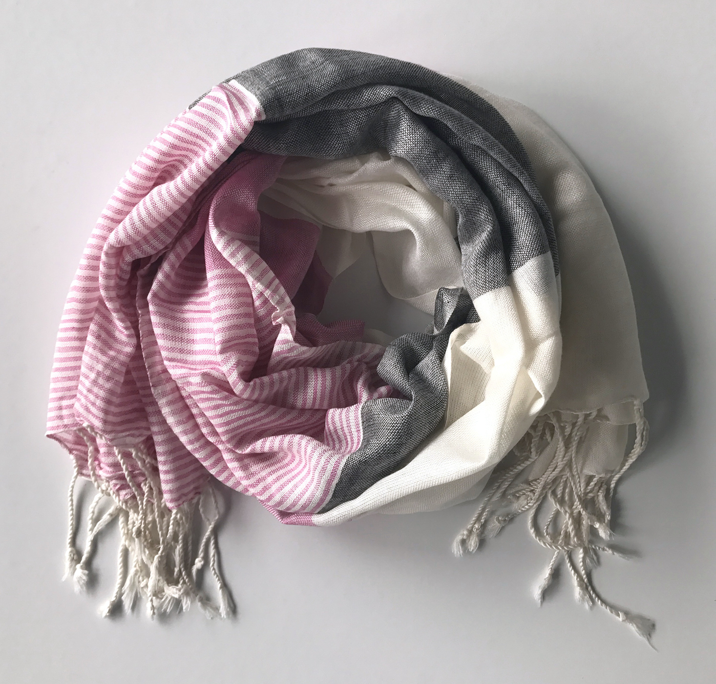 LuxePineapple-Post-January-2017-Scarf