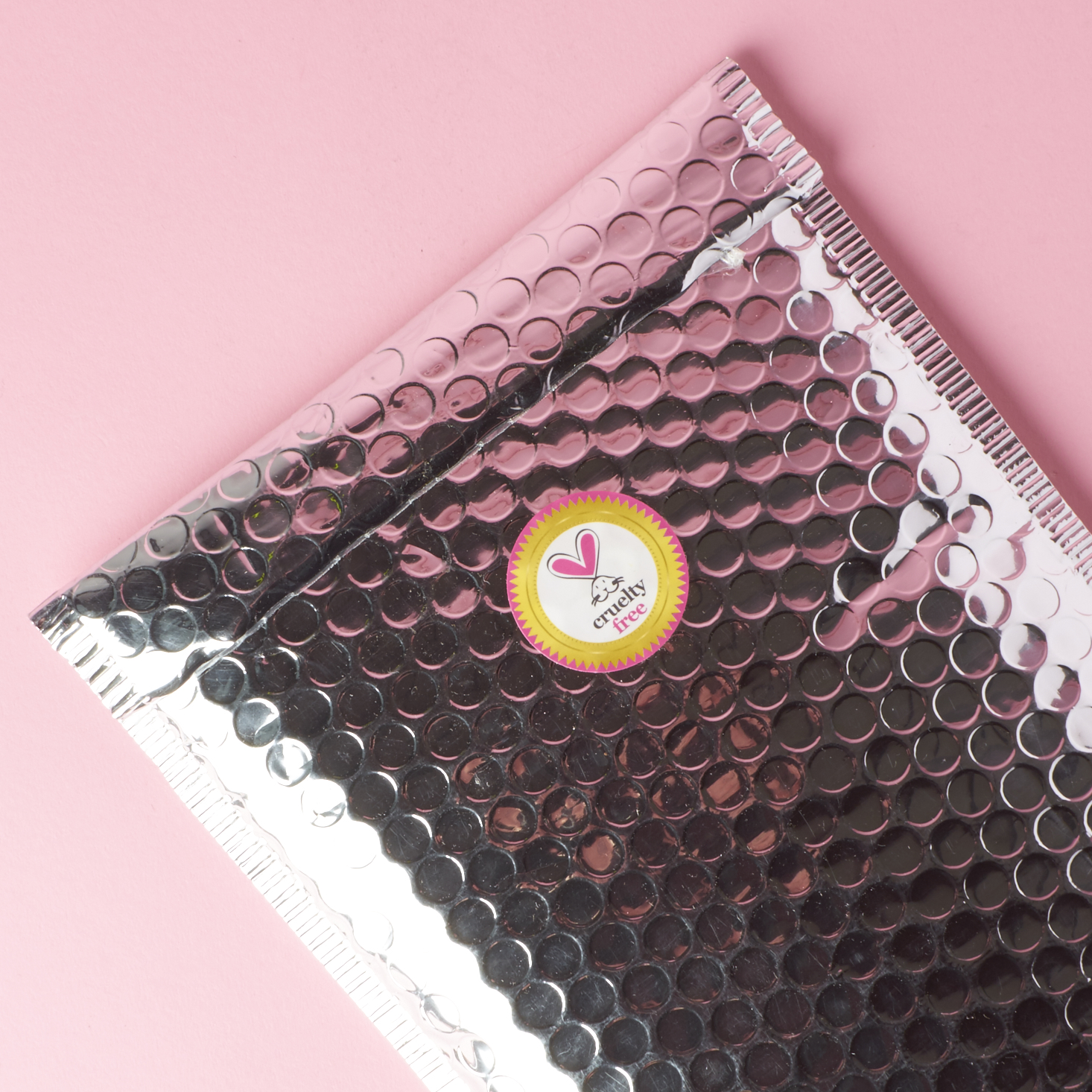 Medusa’s Make-Up Beauty Box Review – December 2016