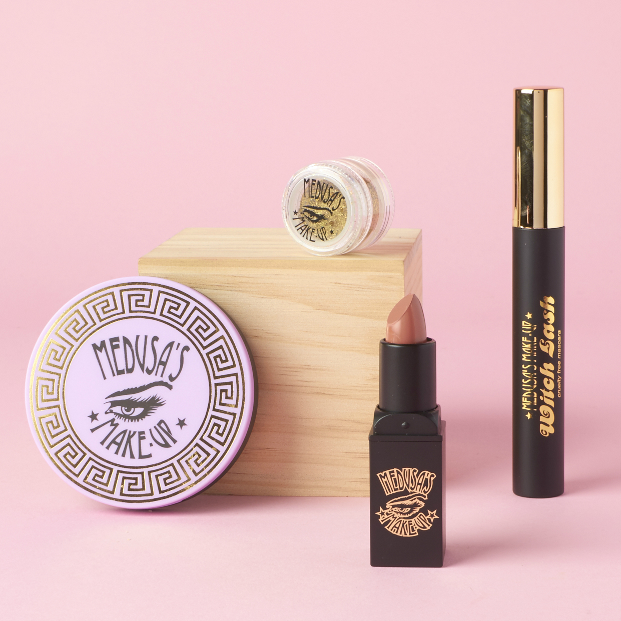 medusas-makeup-beauty-box-december-2016-0004