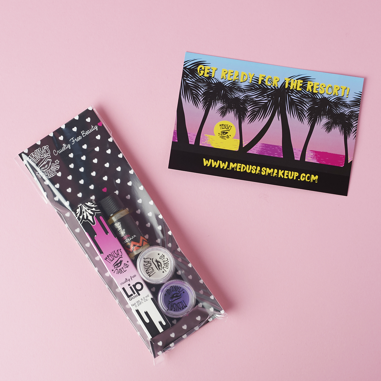 Medusas-makeup-vegan-beauty-box-january-2017-0003