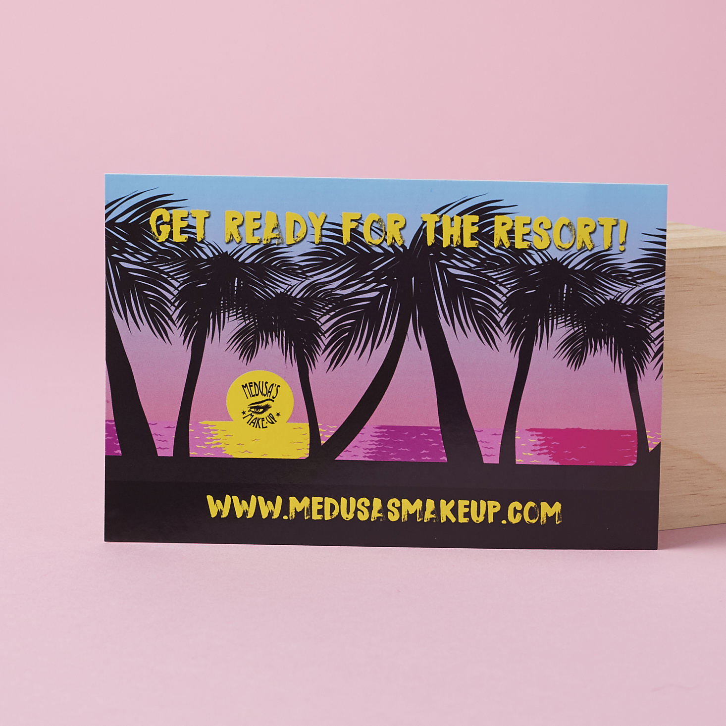 Medusas-makeup-vegan-beauty-box-january-2017-0004