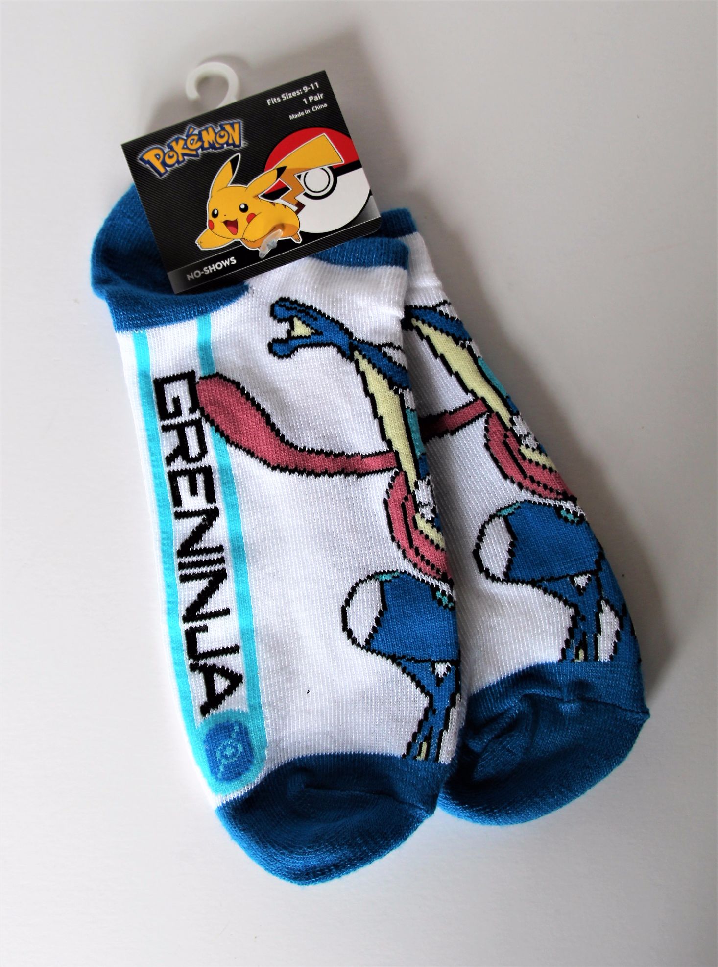 NERDBLOCKJR-FEBRUARY-2017-12socks.jpg