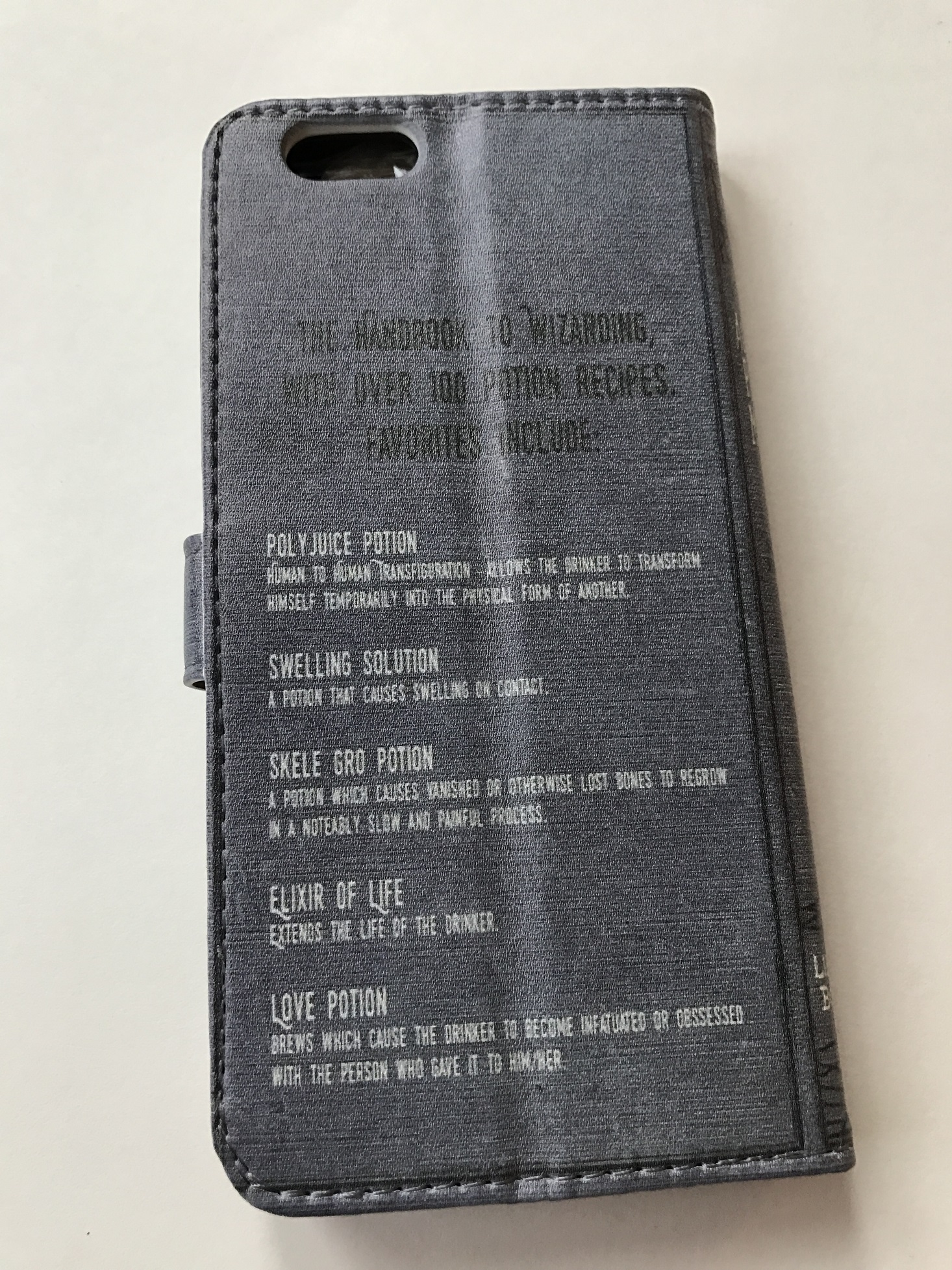 once-upon-a-bookcase_january-2017-case-back